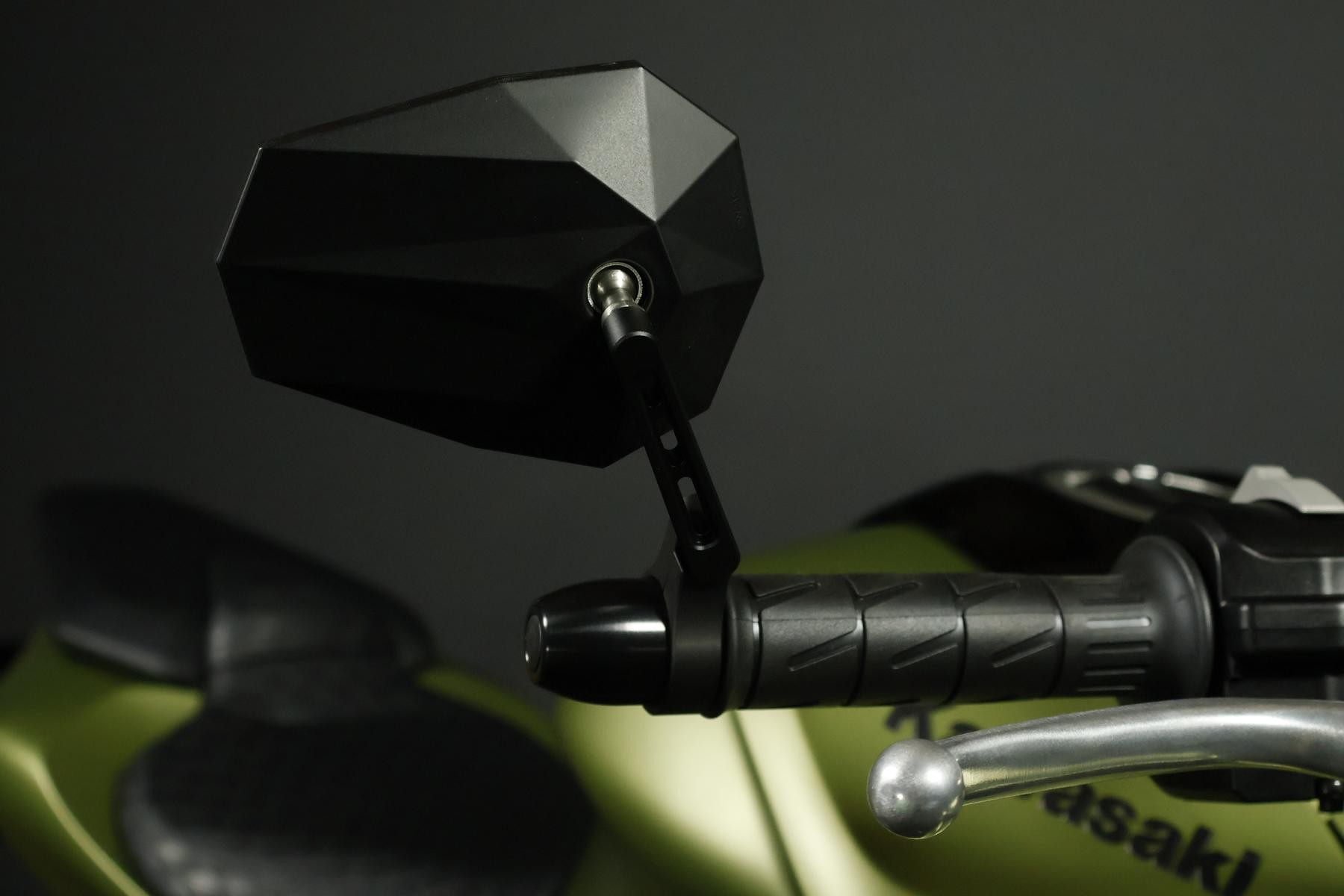 KAWASAKI Z 1100 *Army Edition* Level 3-image-6