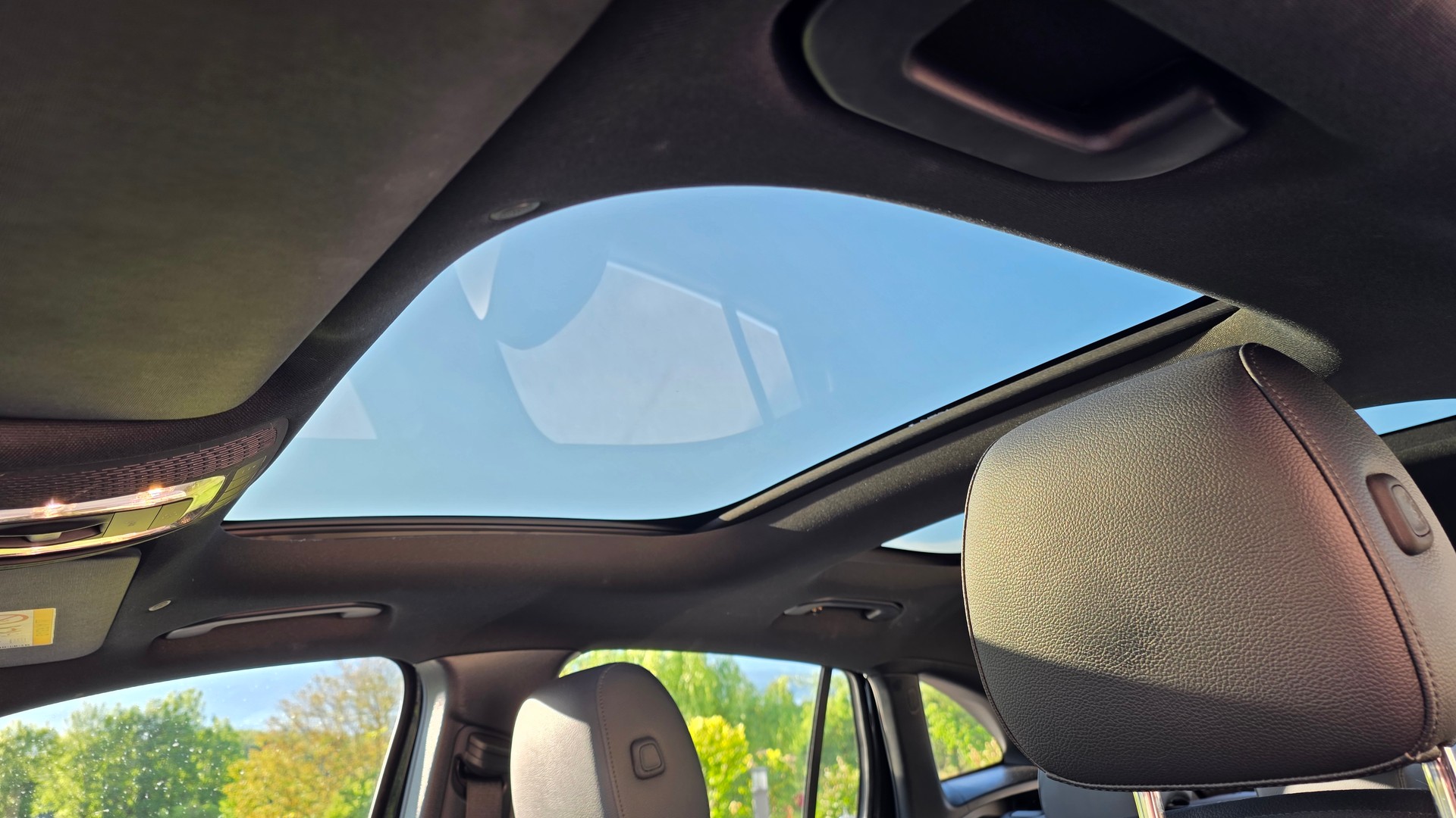 MERCEDES-BENZ GLA 200 Progressive-image-3
