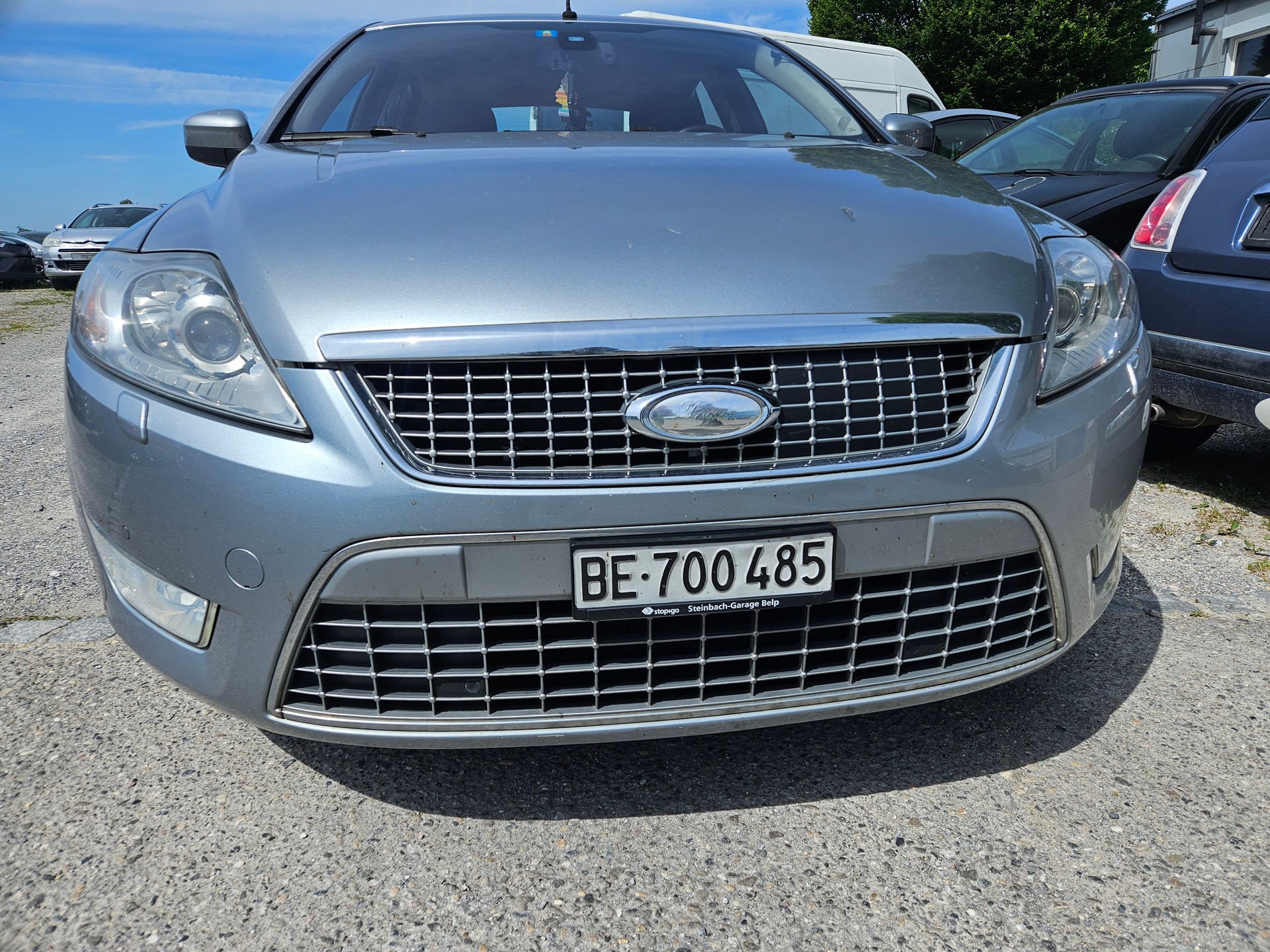 FORD Mondeo 2.0i 16V Titanium Executive-image-2