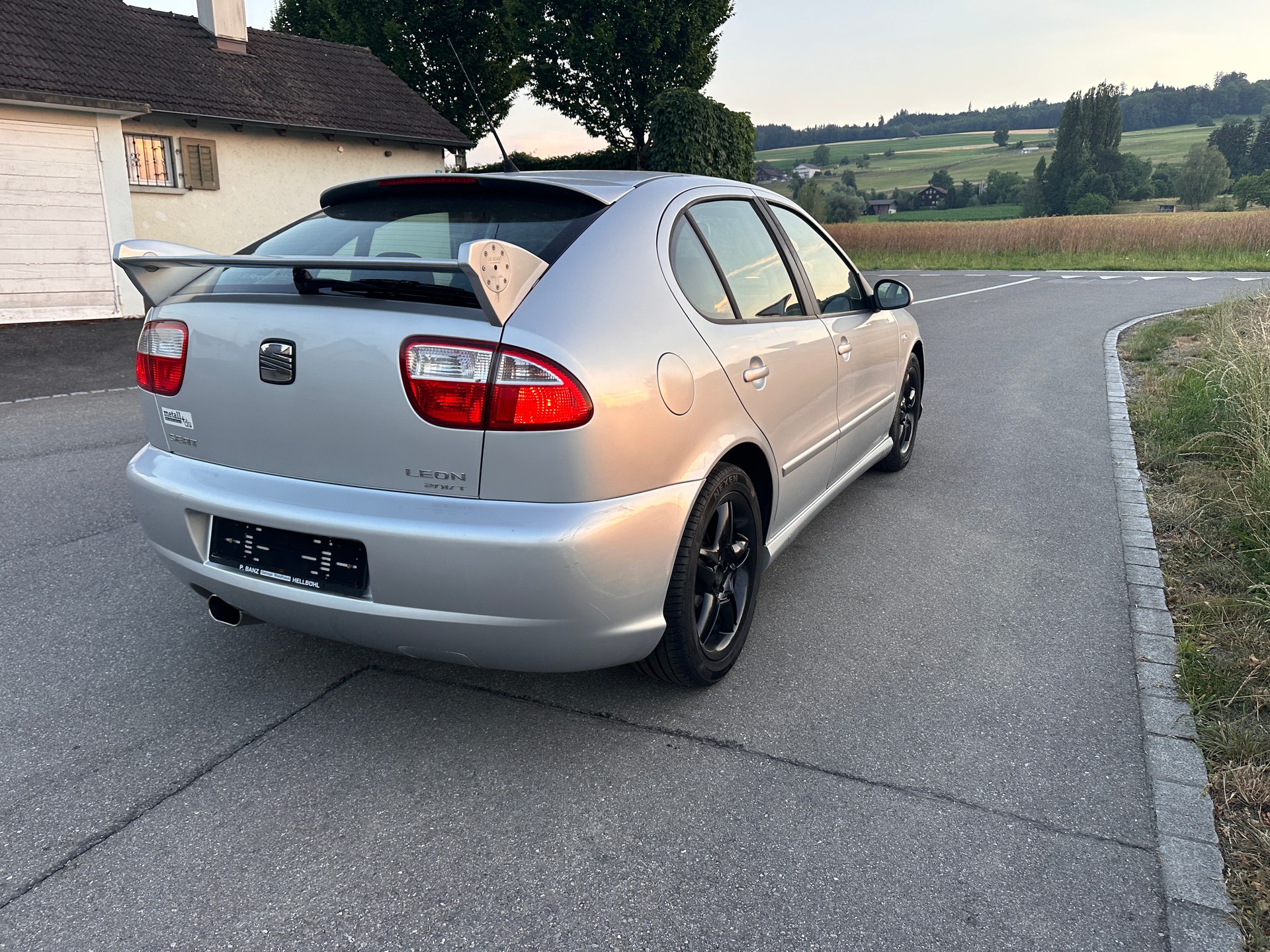 SEAT Leon 1.8 T Top Sport-image-10