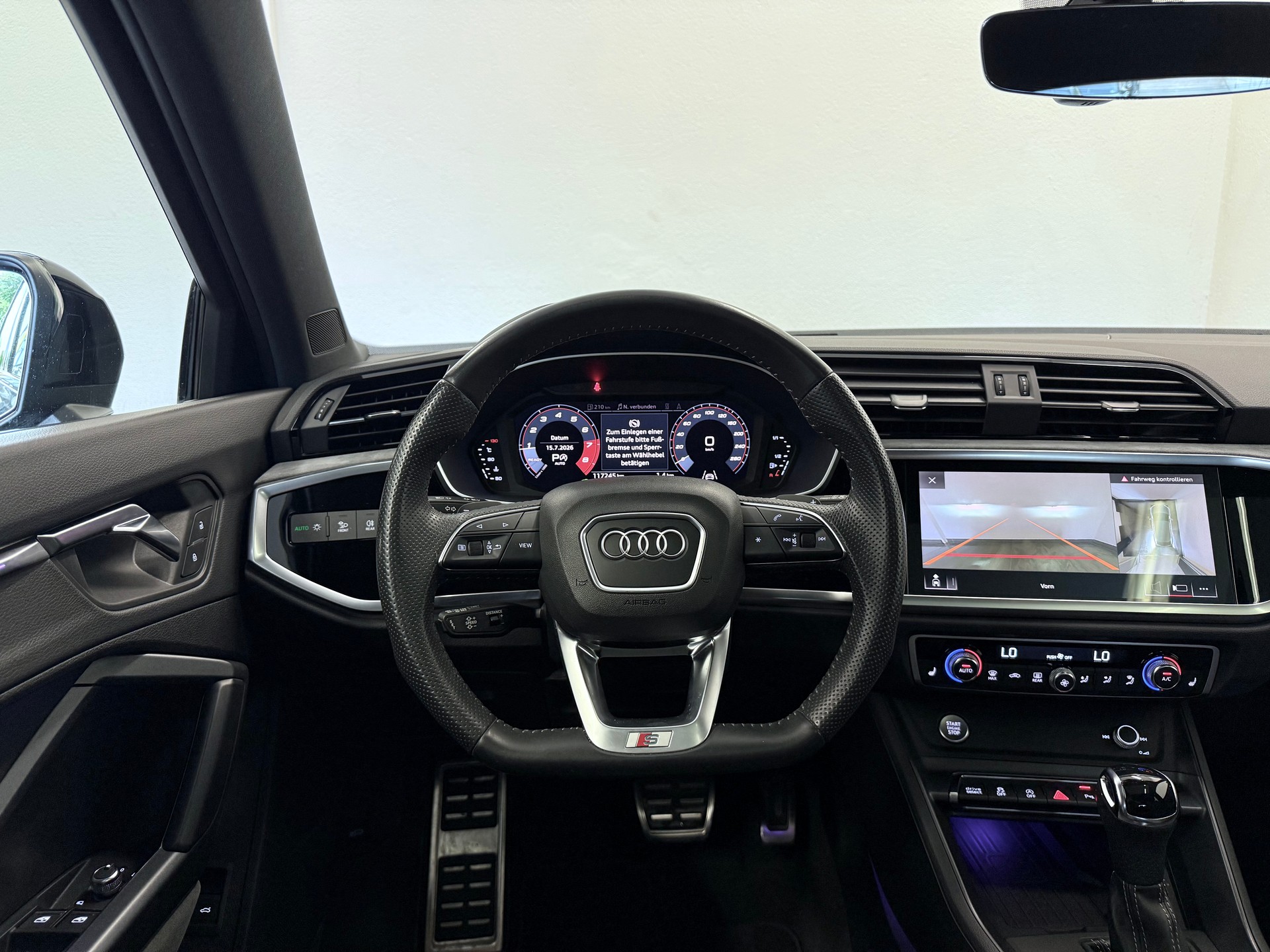 AUDI Q3 Sportback 45 TFSI S line quattro S-tronic-image-20