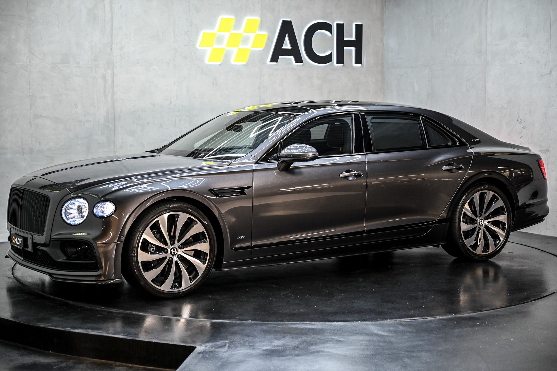 BENTLEY Flying Spur 4.0 V8 First Edition-image-3