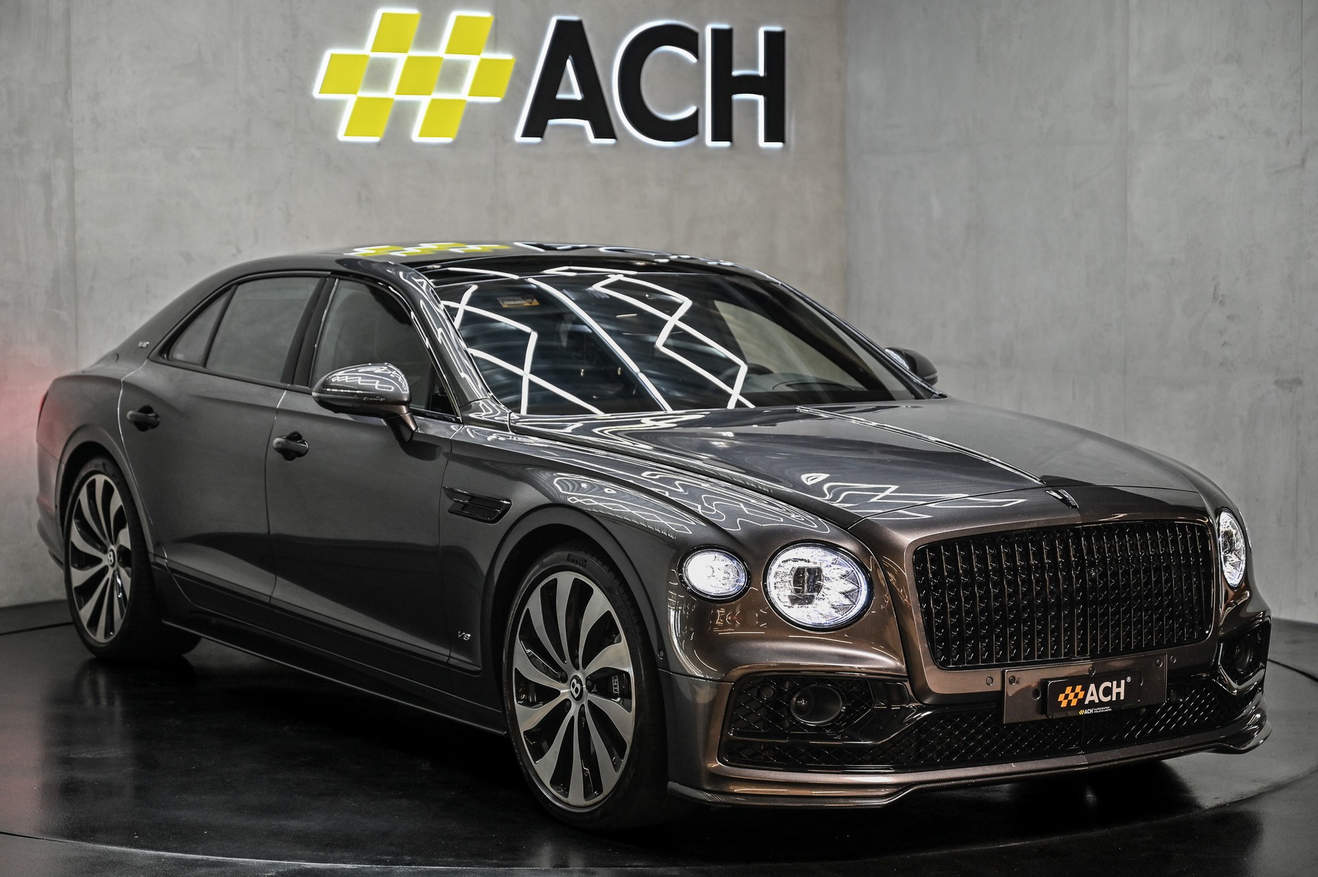 BENTLEY Flying Spur 4.0 V8 First Edition-image-0