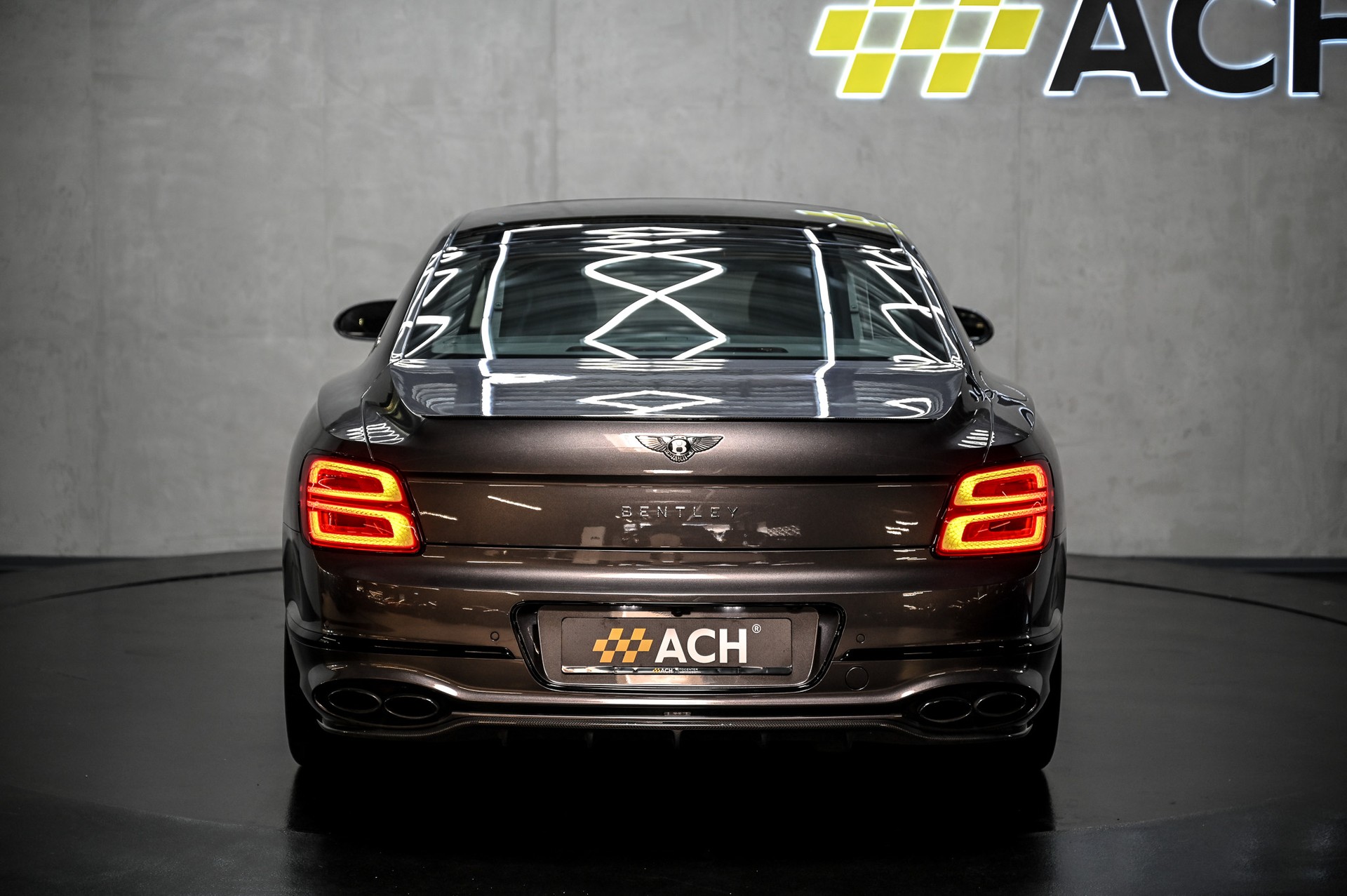 BENTLEY Flying Spur 4.0 V8 First Edition-image-7