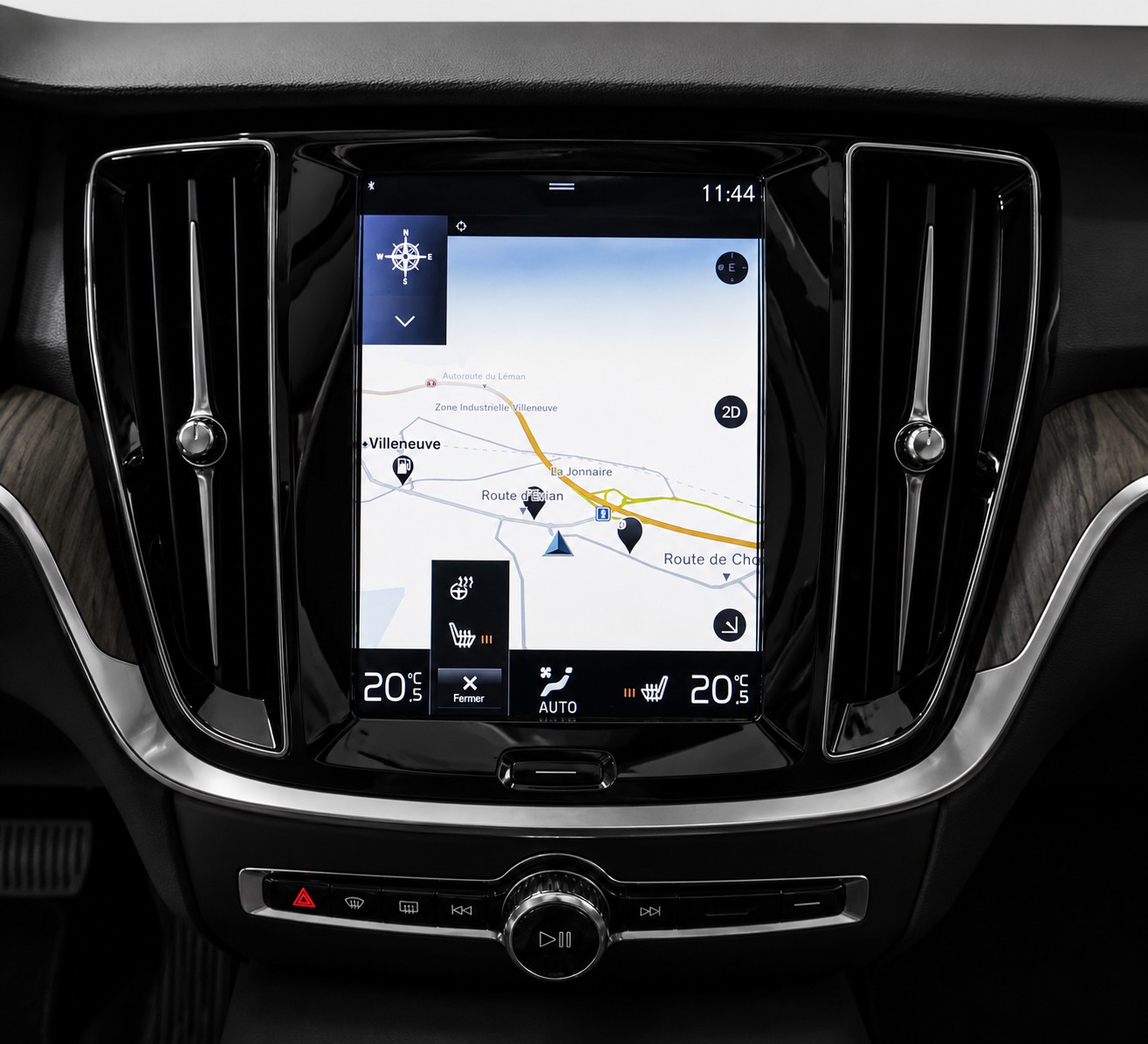 VOLVO V60 T6 eAWD Twin Engine Inscription Geartronic-image-18