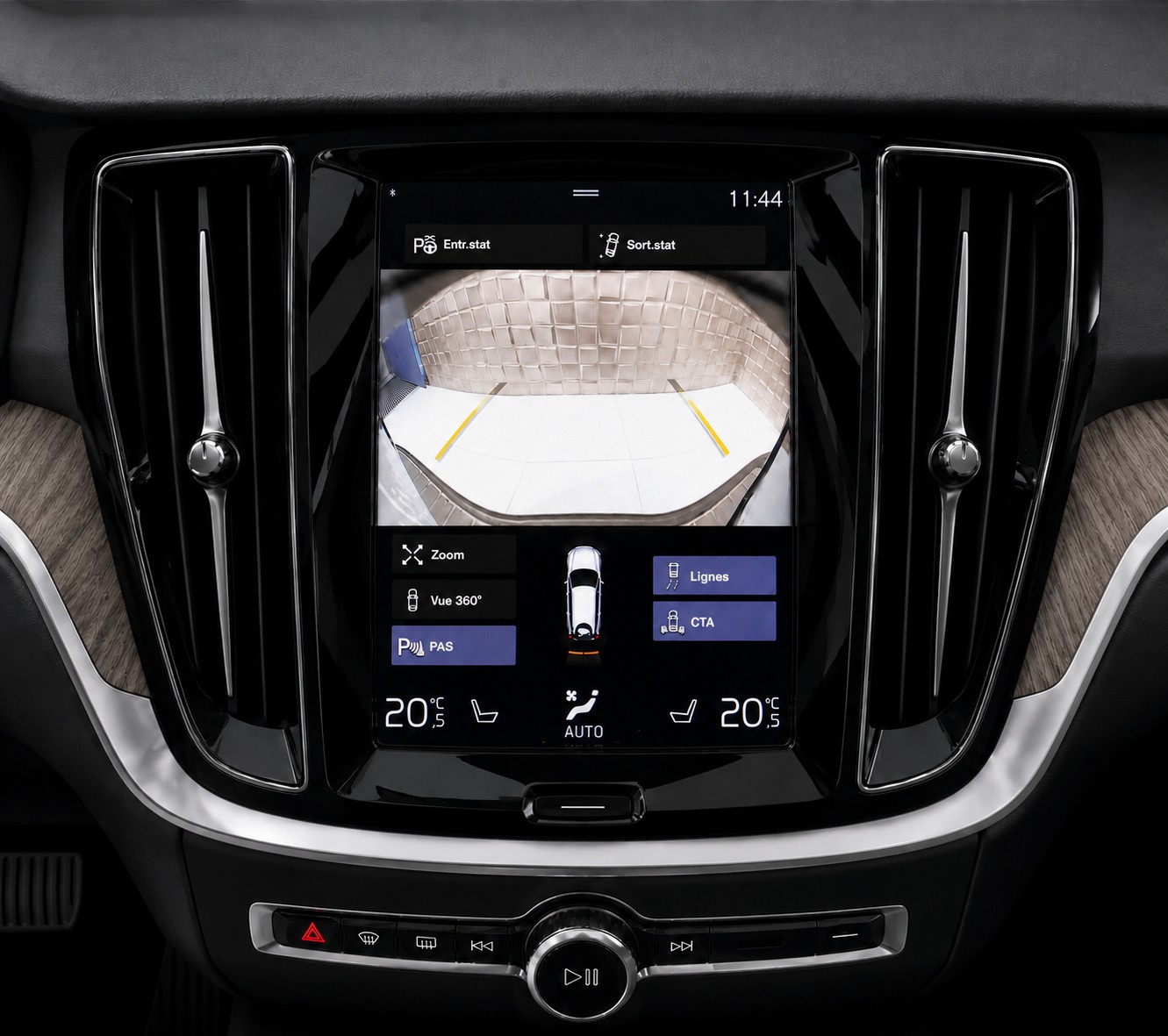 VOLVO V60 T6 eAWD Twin Engine Inscription Geartronic-image-19