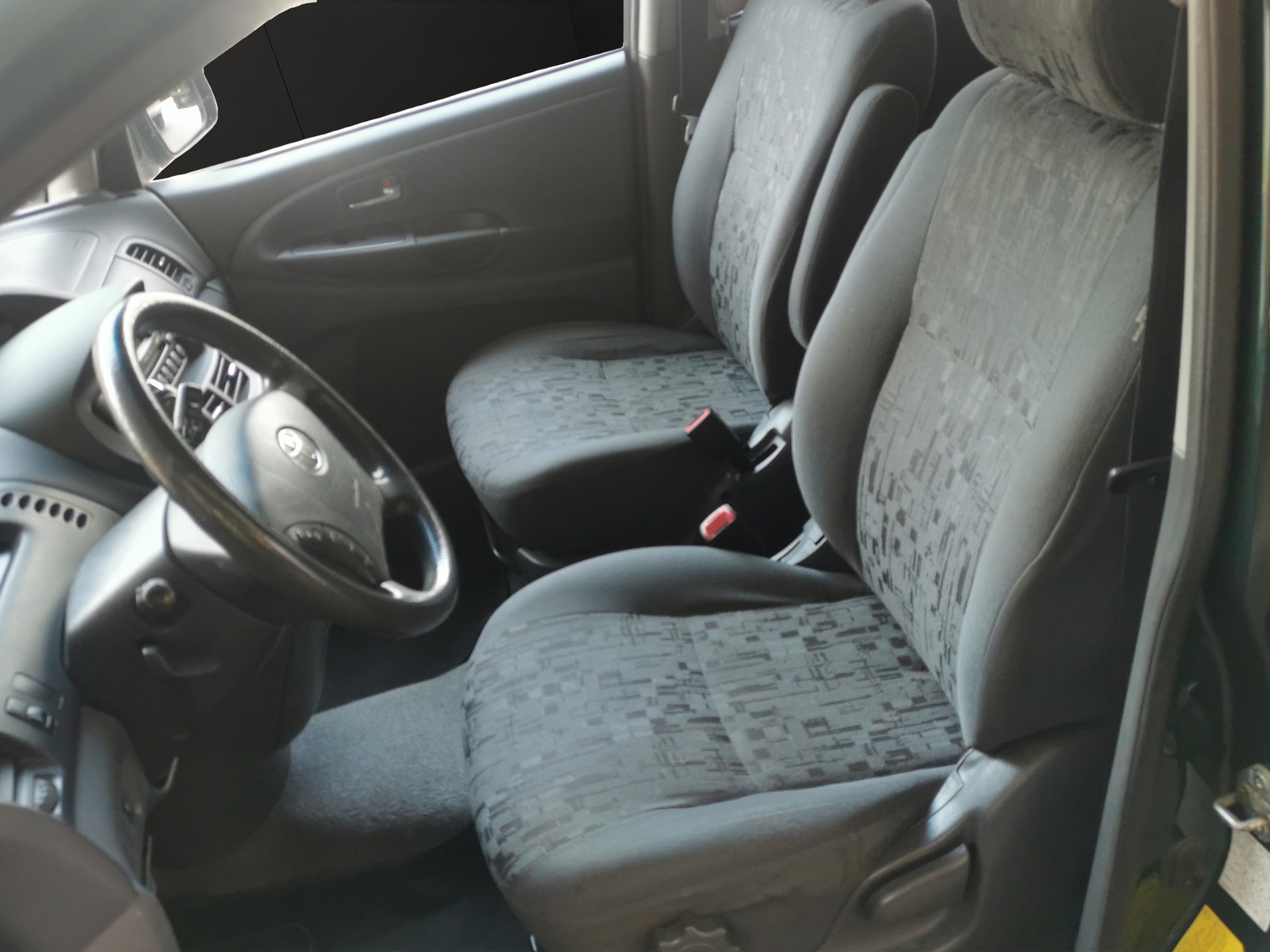 TOYOTA Previa 2.4 Linea Luna-image-10