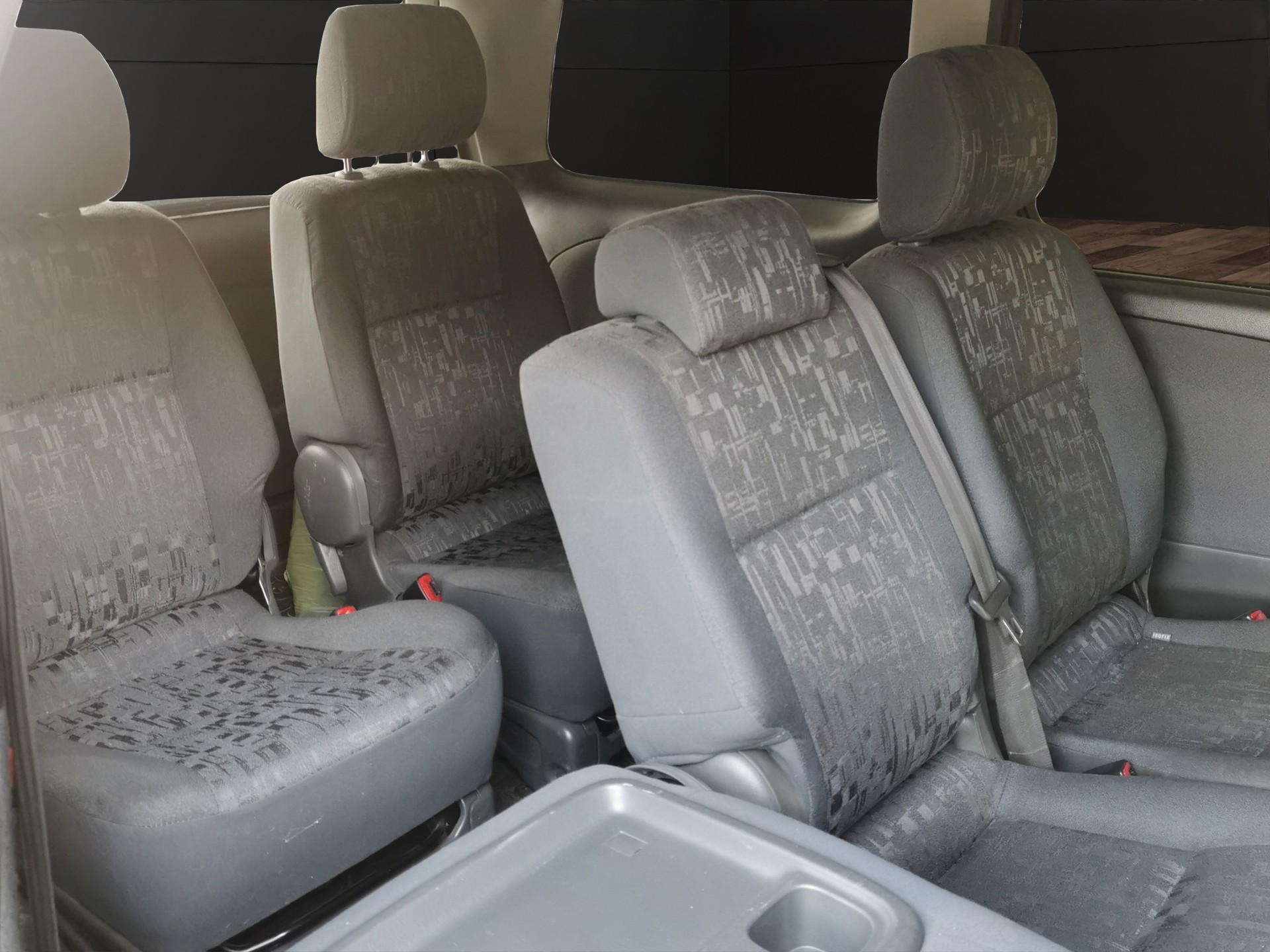 TOYOTA Previa 2.4 Linea Luna-image-14