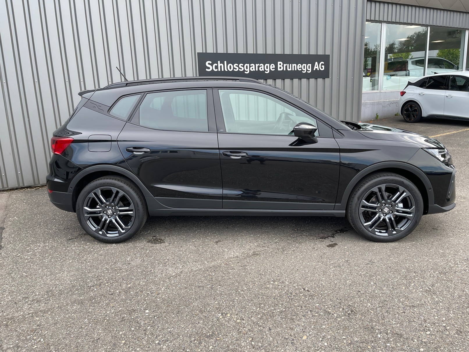SEAT Arona 1.0 TSI Eco Move FR DSG-image-1