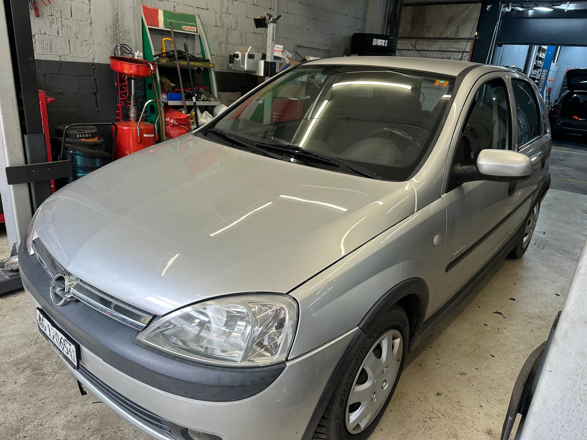 OPEL Corsa 1.4 16V Elegance-image-0