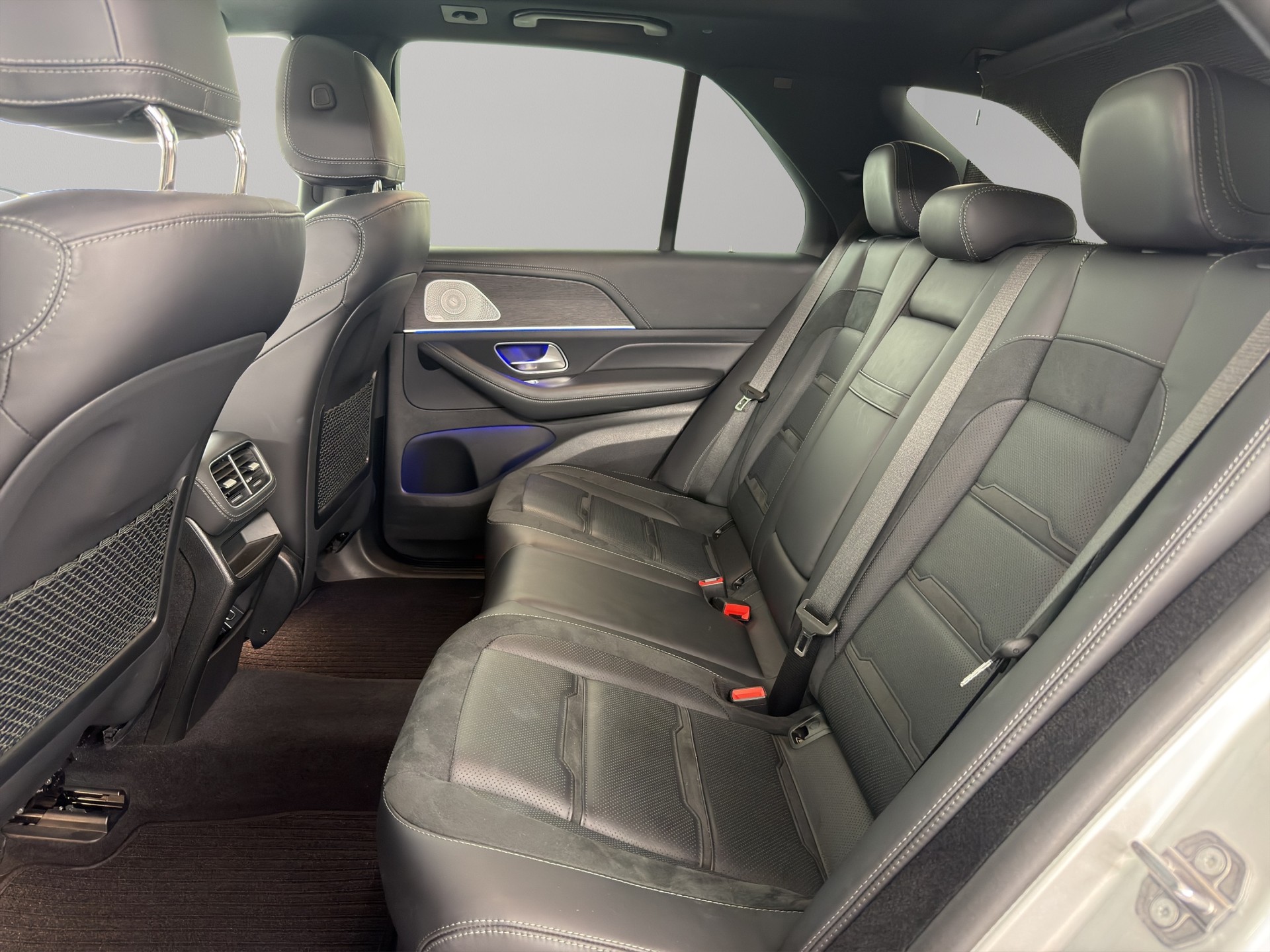 MERCEDES-BENZ GLE 53 AMG 4matic+-image-9