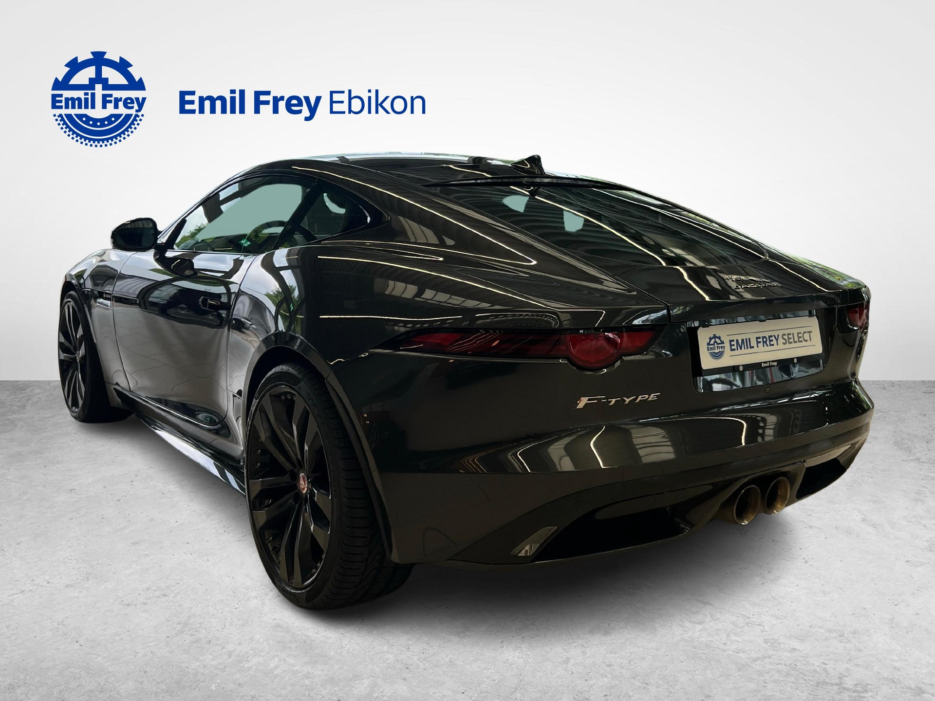 JAGUAR F-Type Coupé 3.0 V6 R-Dynamic AWD-image-2