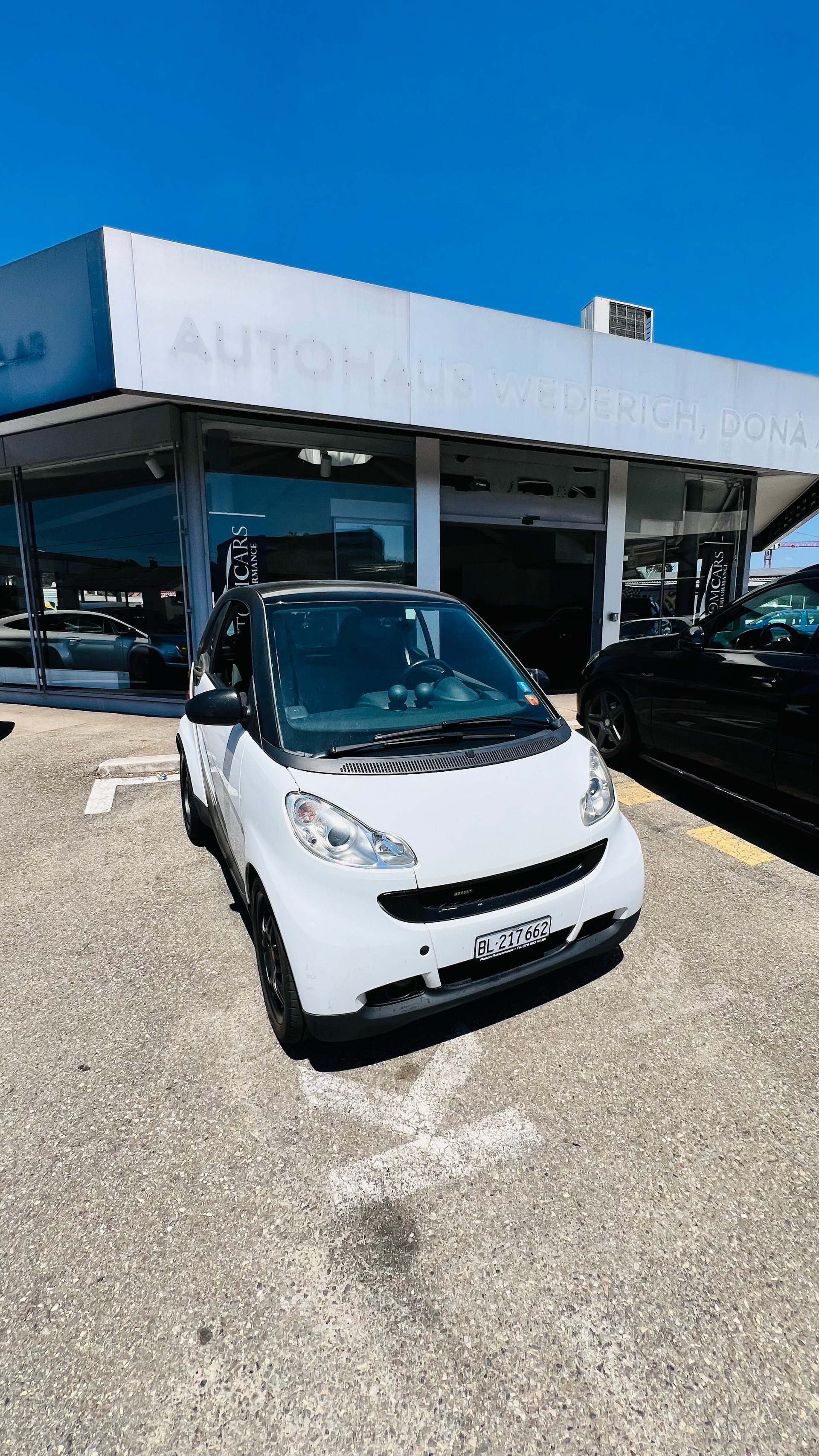 SMART fortwo Brabus softouch-image-1