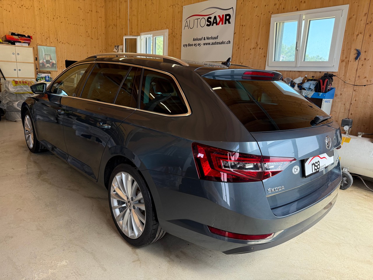 SKODA Superb Combi 2.0 TDi Style 4x4 DSG-image-5