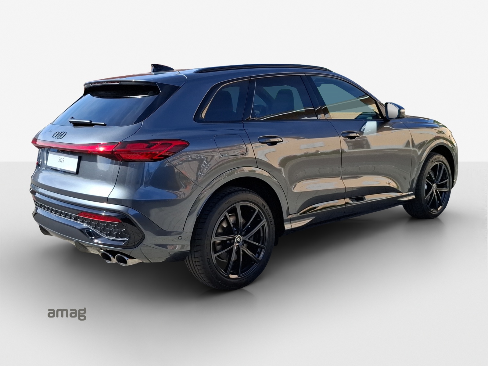 AUDI SQ5 TFSI quattro S-tronic-image-4