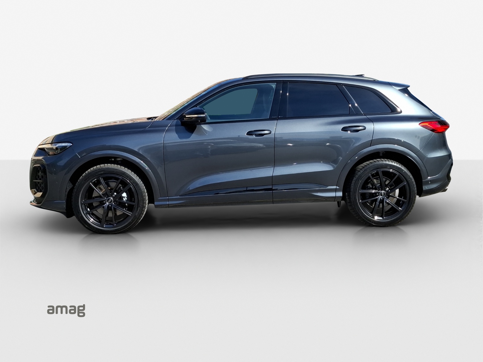 AUDI SQ5 TFSI quattro S-tronic-image-1