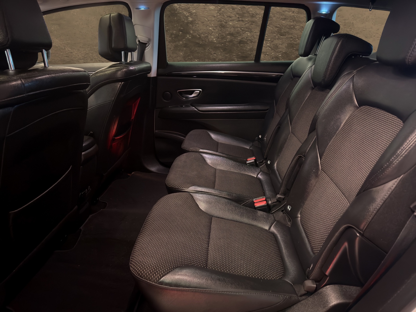 RENAULT Espace 2.0 dCi Intens EDC 6-image-7