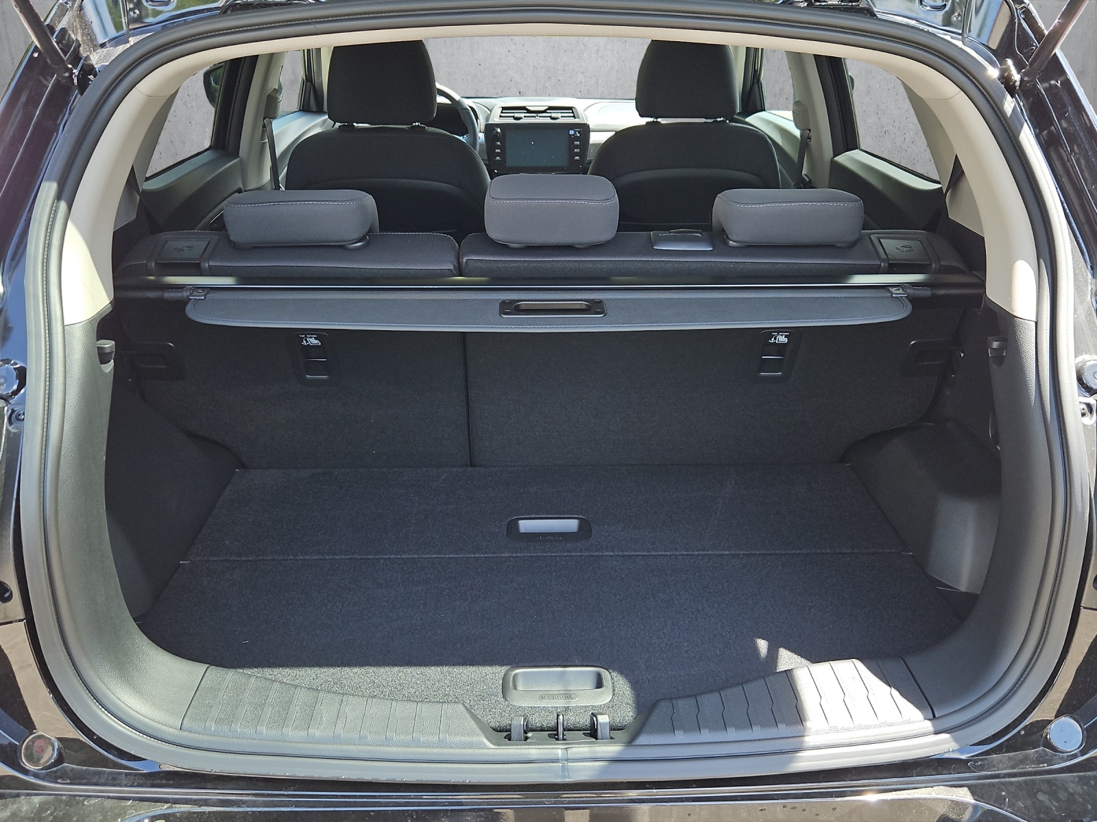 KGM-SsangYong Tivoli 1.5 T-Gdi Steel 4WD-image-13