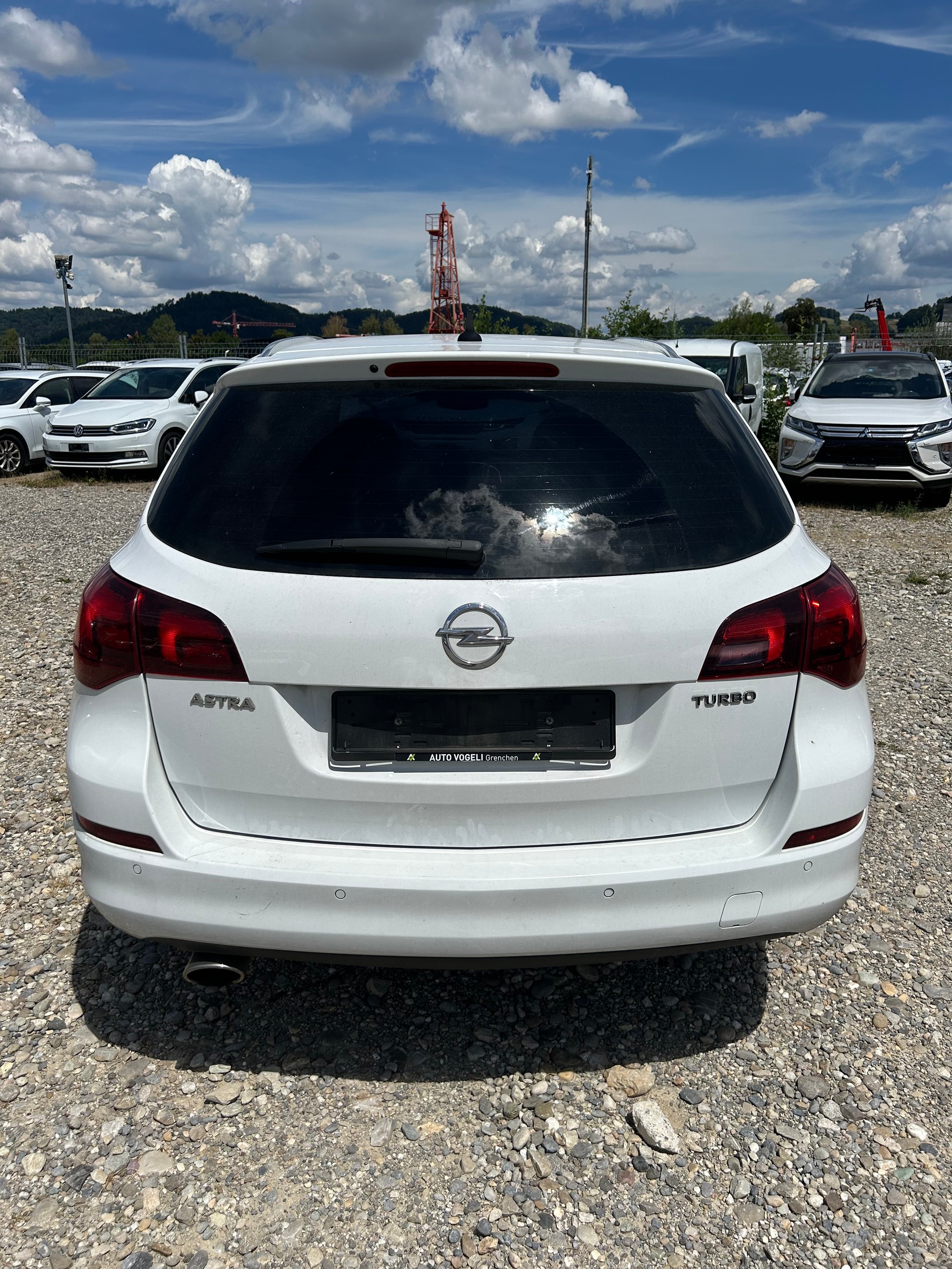 OPEL Astra SportsTourer 1.6i 16V Turbo Sport-image-4