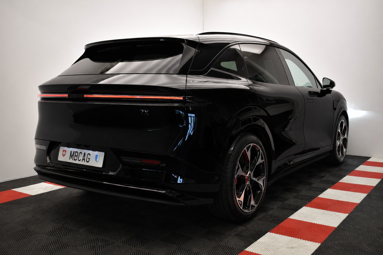 ZEEKR 7X 100kWh Privilege AWD "Onyx Black"-image-7