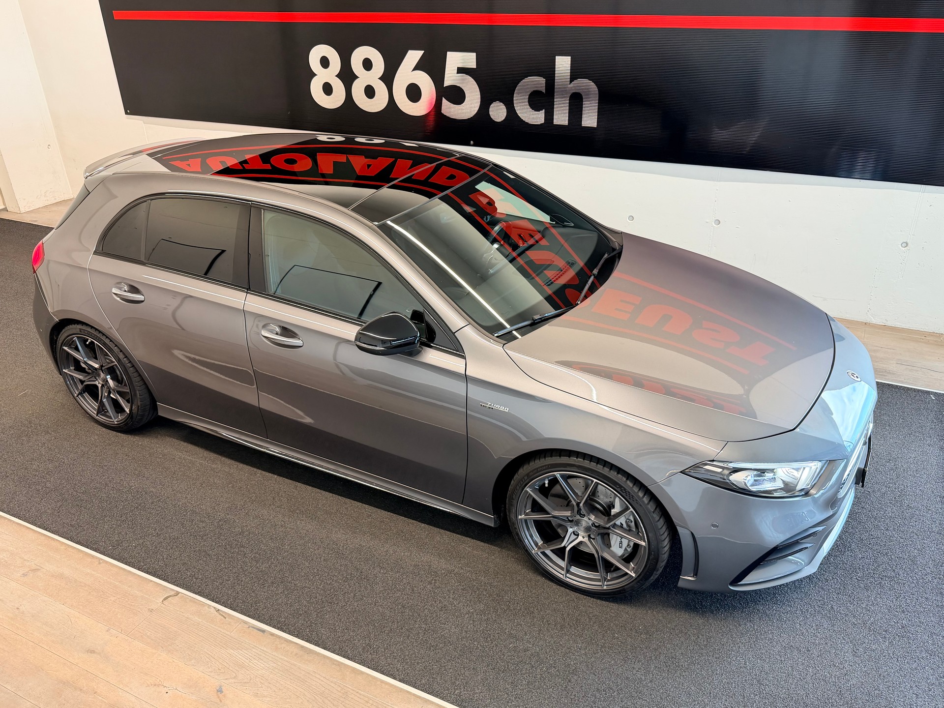 MERCEDES-BENZ A 35 AMG 4Matic Speedshift-image-4