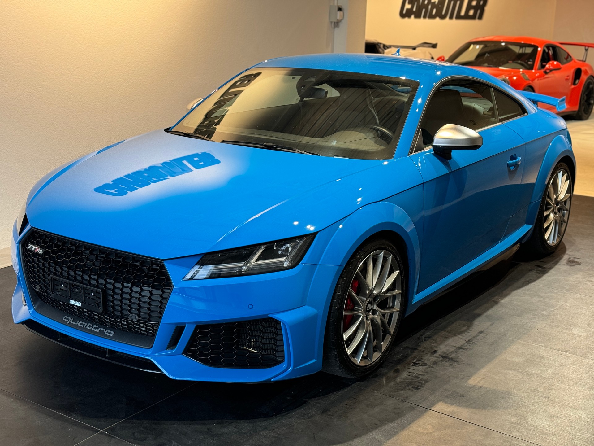 AUDI TT Coupé TTRS quattro S-tronic TURBO BLAU-image-5