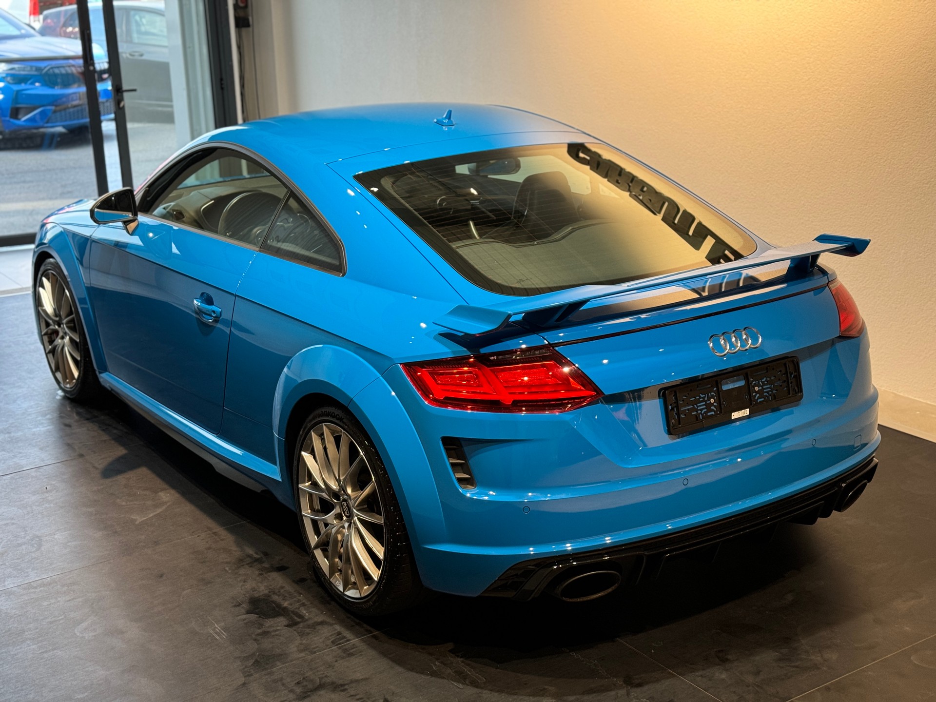 AUDI TT Coupé TTRS quattro S-tronic TURBO BLAU-image-10