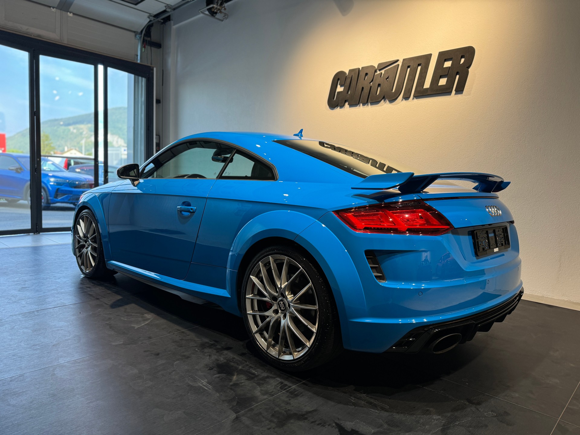 AUDI TT Coupé TTRS quattro S-tronic TURBO BLAU-image-8