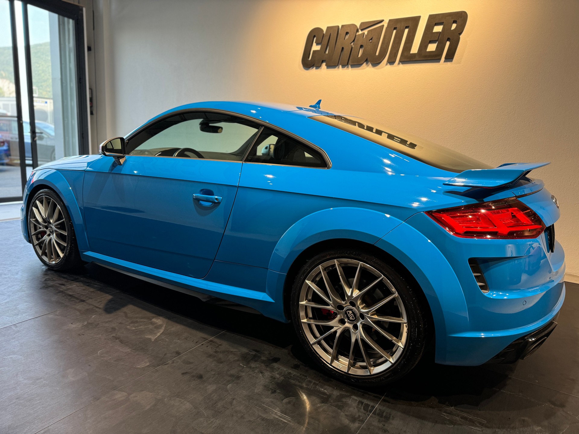 AUDI TT Coupé TTRS quattro S-tronic TURBO BLAU-image-6