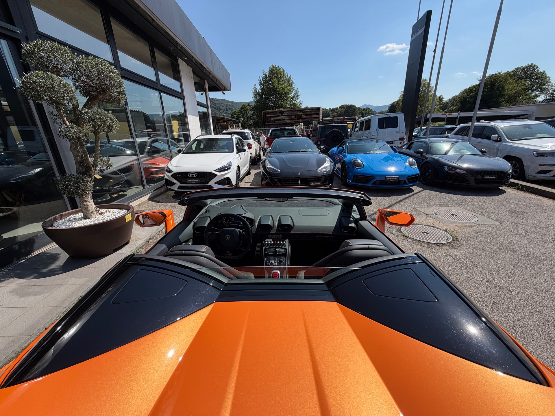 LAMBORGHINI Huracan LP610-4 Spyder DCT-image-18