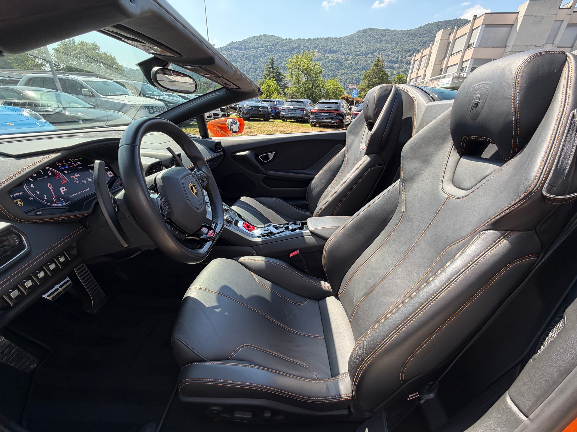 LAMBORGHINI Huracan LP610-4 Spyder DCT-image-10