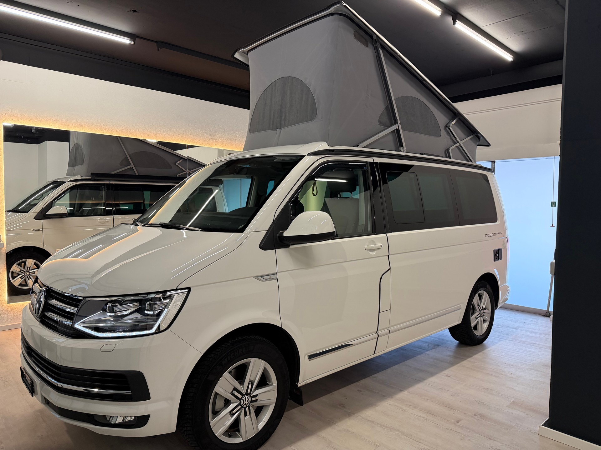 VW T6 California 2.0 TDI Ocean GREY 4Motion DSG-image-11
