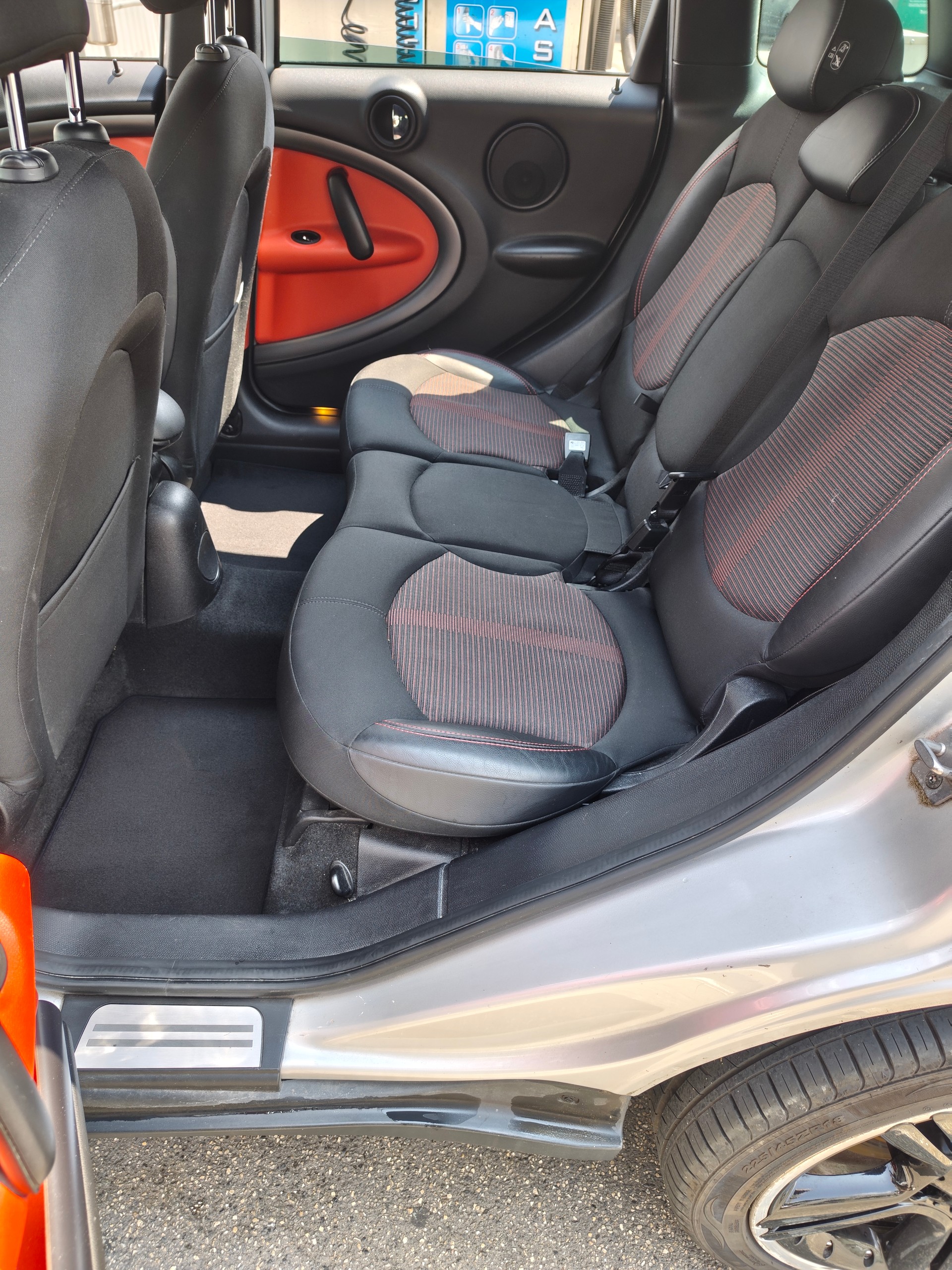 MINI 2.0 SD Cooper ALL4-image-3
