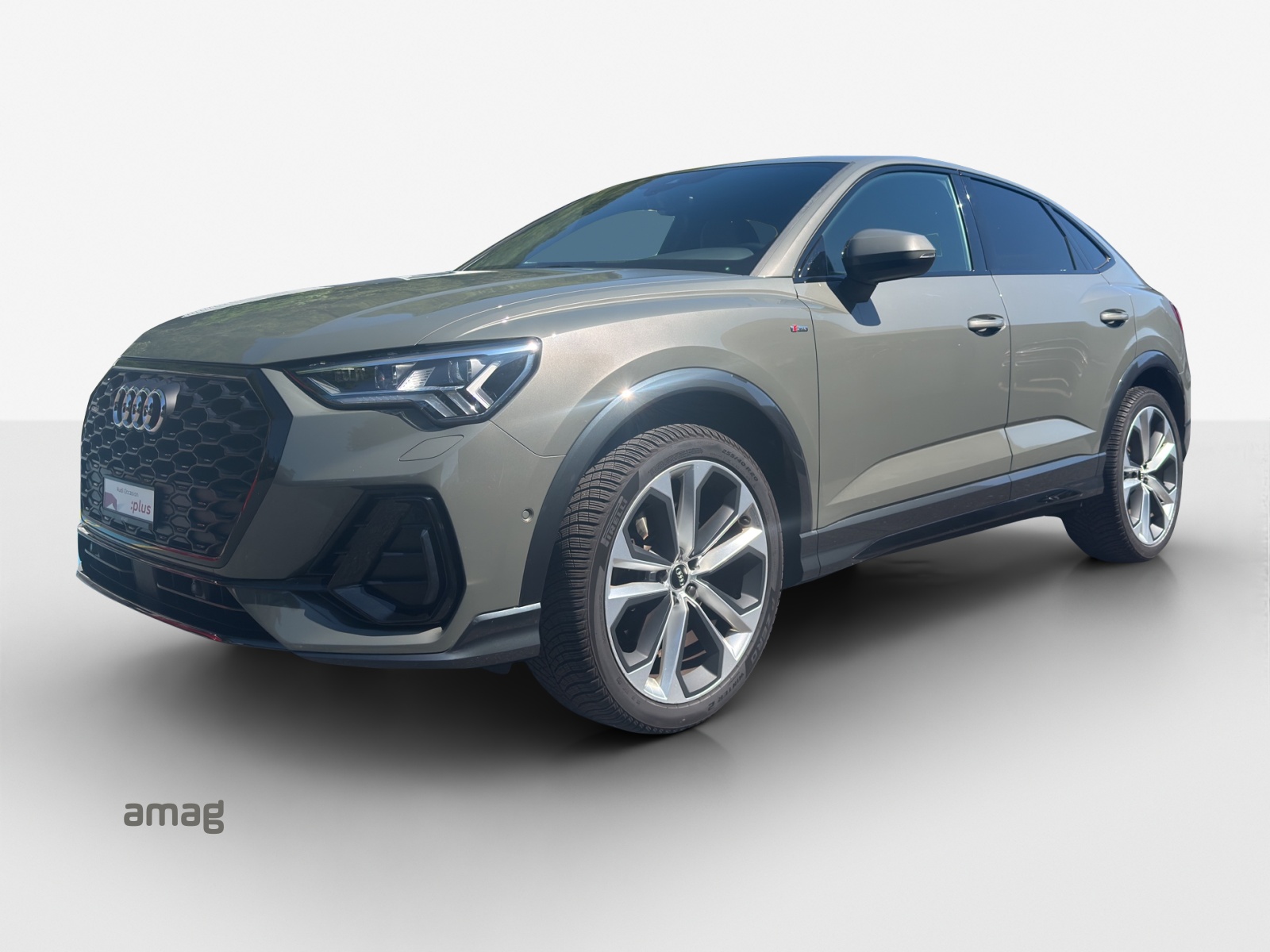 AUDI Q3 Sportback 45 TFSI S line quattro S-tronic-image-0