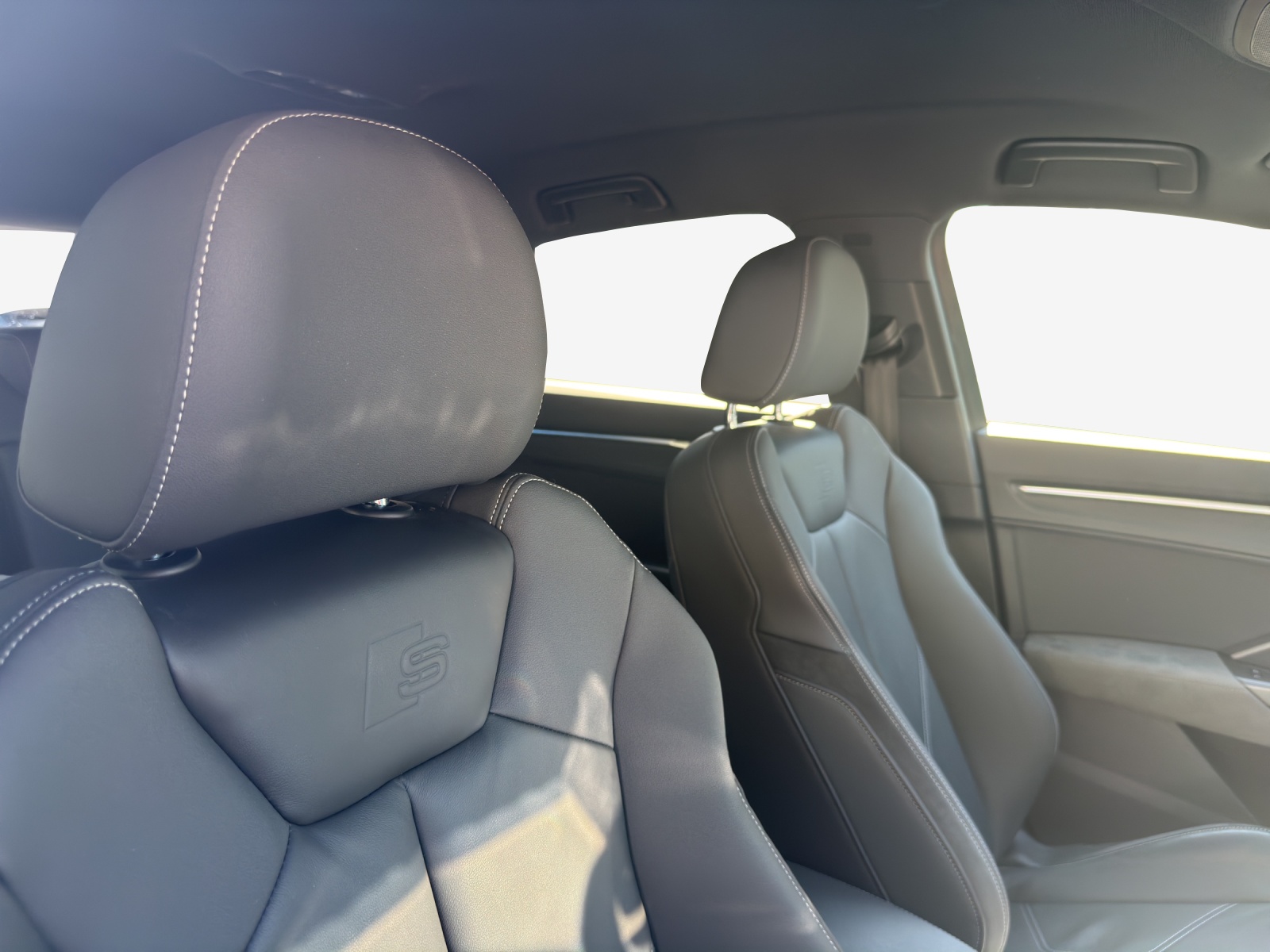AUDI Q3 Sportback 45 TFSI S line quattro S-tronic-image-15