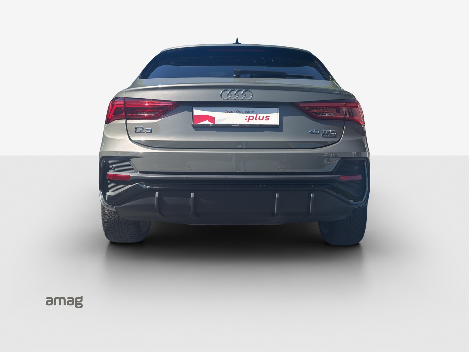AUDI Q3 Sportback 45 TFSI S line quattro S-tronic-image-3