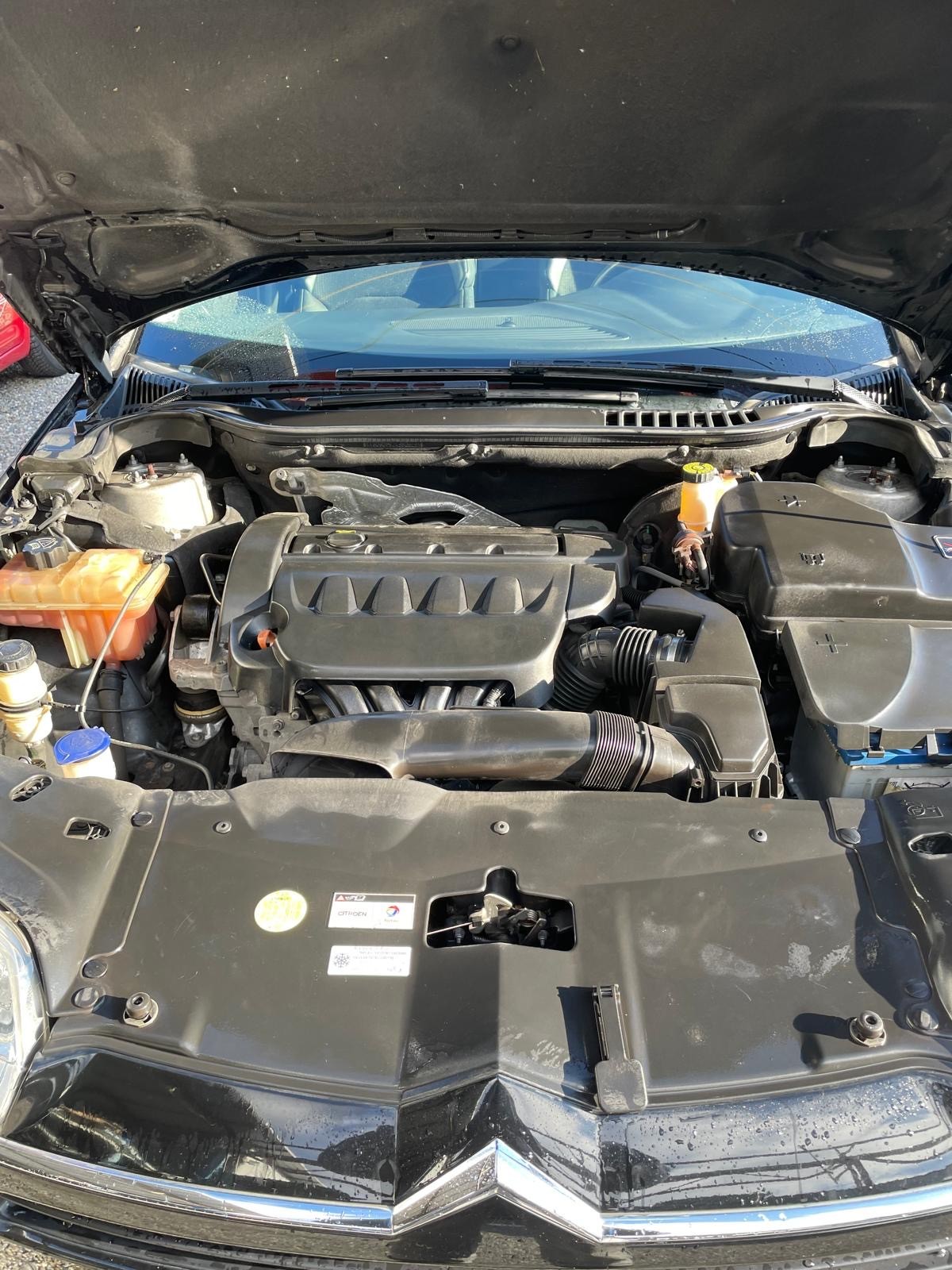 CITROEN C5 Berline 1.8i Essentiel (X)-image-11