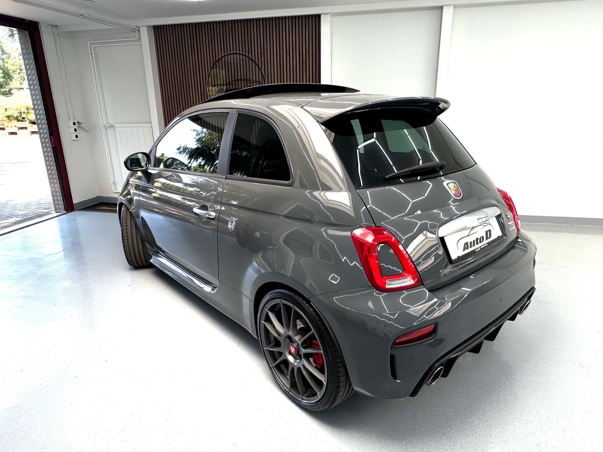 FIAT 595C 1.4 16V Turbo Abarth Turismo-image-4