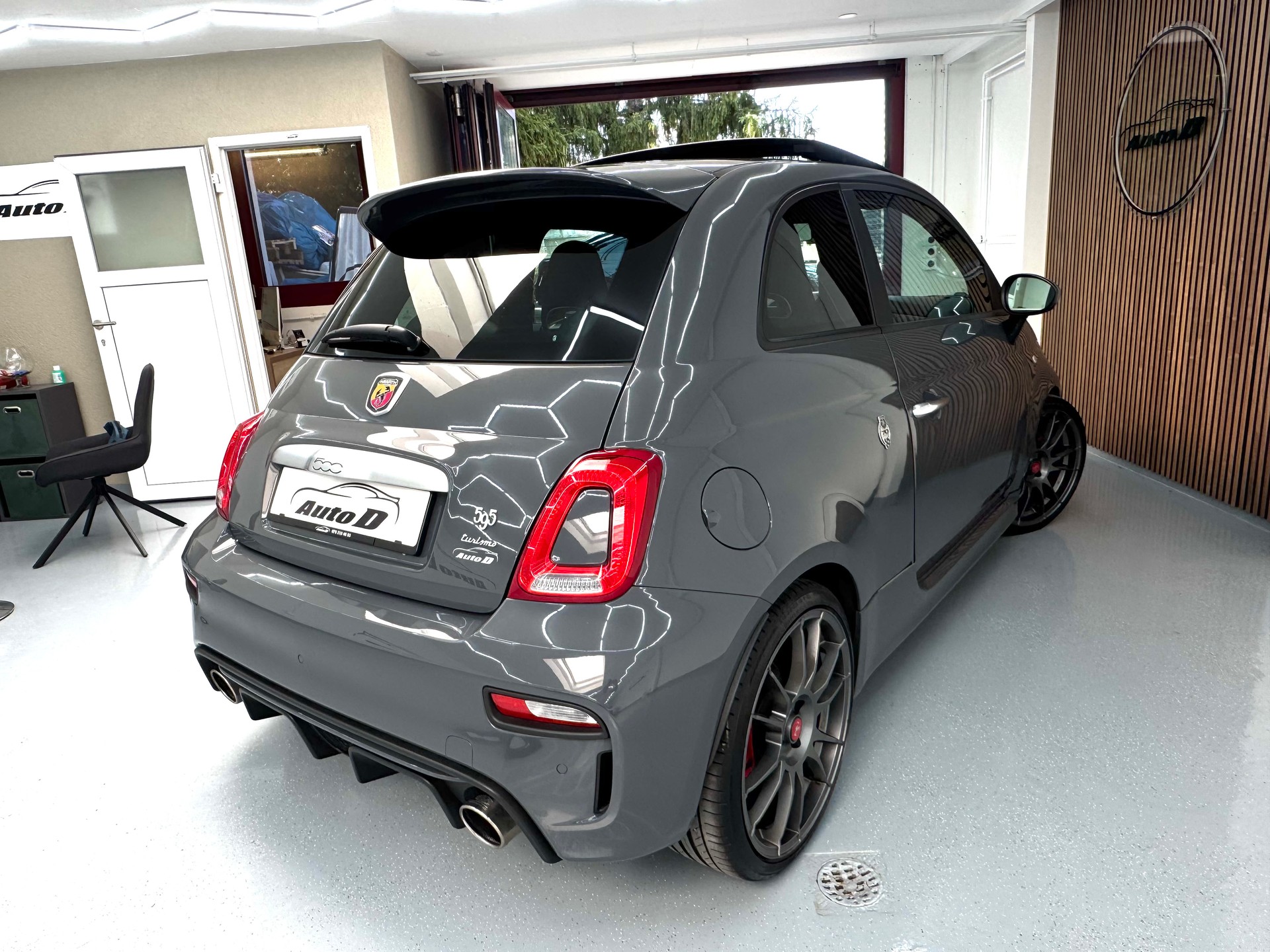 FIAT 595C 1.4 16V Turbo Abarth Turismo-image-6