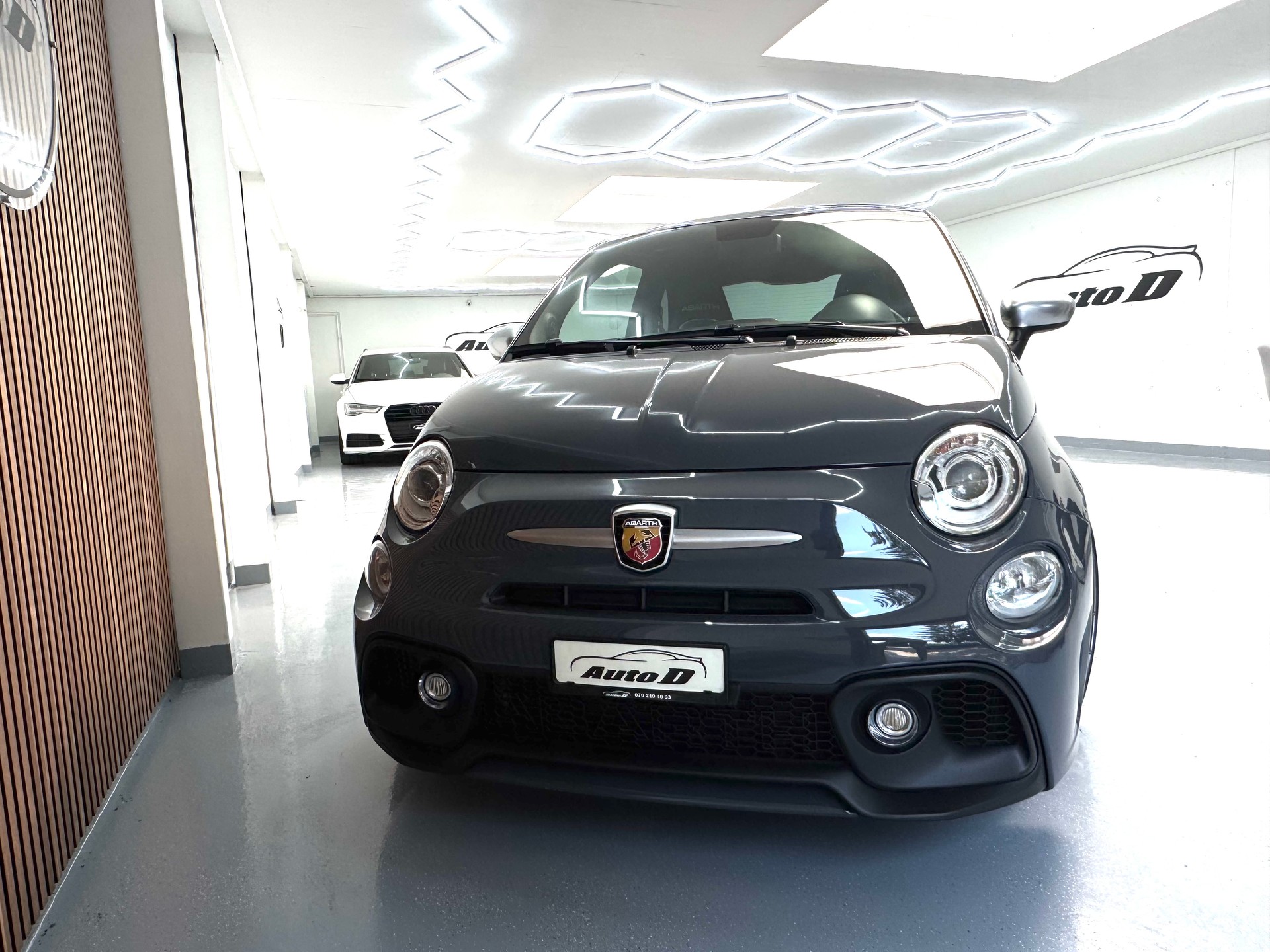 FIAT 595C 1.4 16V Turbo Abarth Turismo-image-2