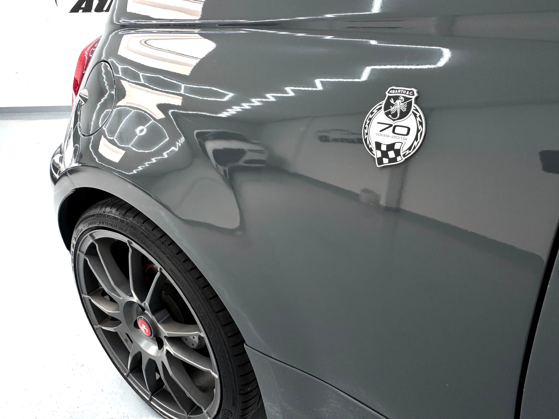 FIAT 595C 1.4 16V Turbo Abarth Turismo-image-8