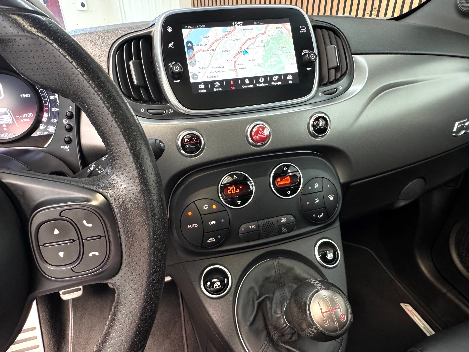 FIAT 595C 1.4 16V Turbo Abarth Turismo-image-15