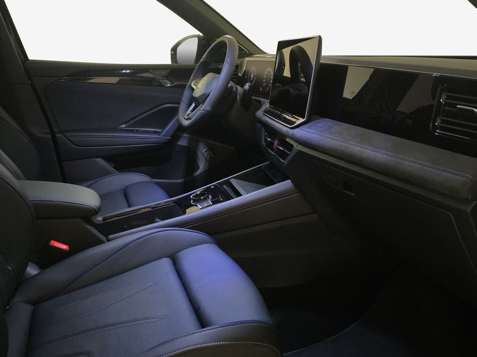 VW Tiguan 1.5 TSI evo2 eHybrid R-Line DSG-image-14