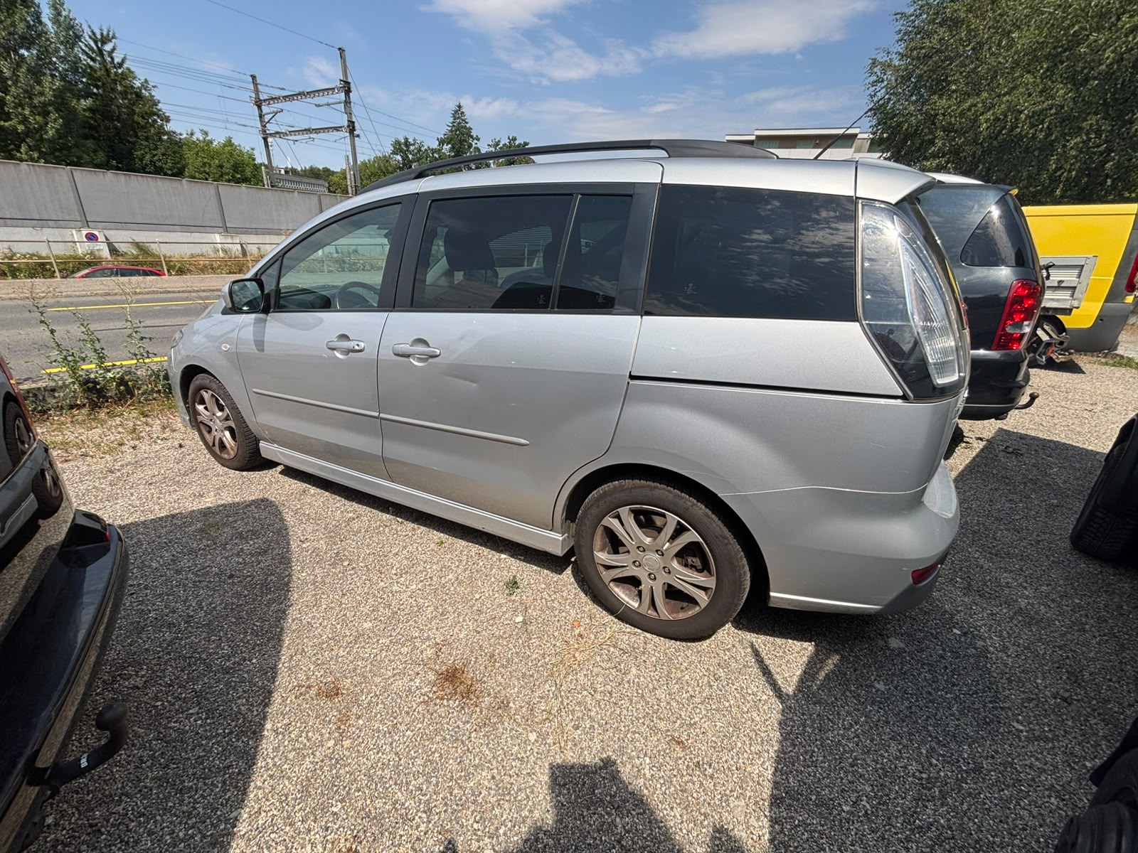 MAZDA 5 2.0 16V Confort-image-1
