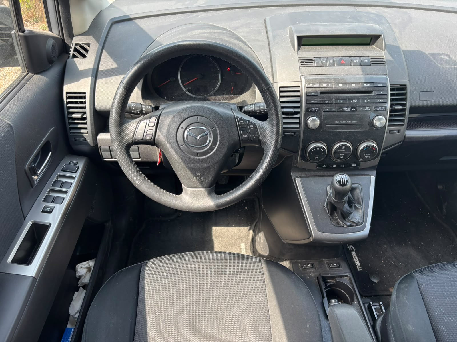 MAZDA 5 2.0 16V Confort-image-2