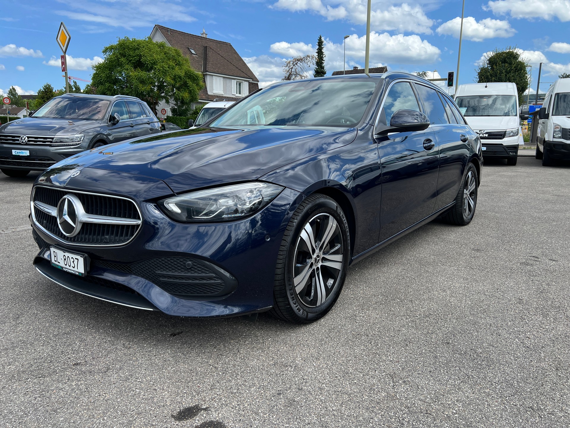 MERCEDES-BENZ C 220 d T 4Matic Swiss Star-image-2