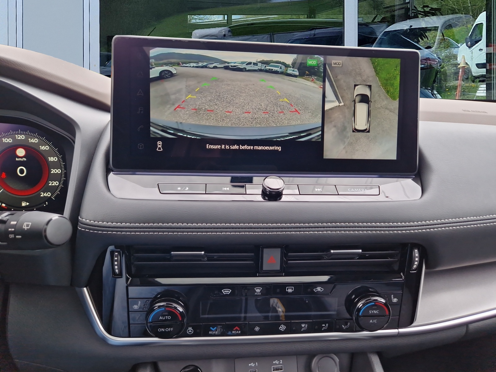 NISSAN X-Trail 1.5 VC-T e-Power 4WD N-Connecta-image-10