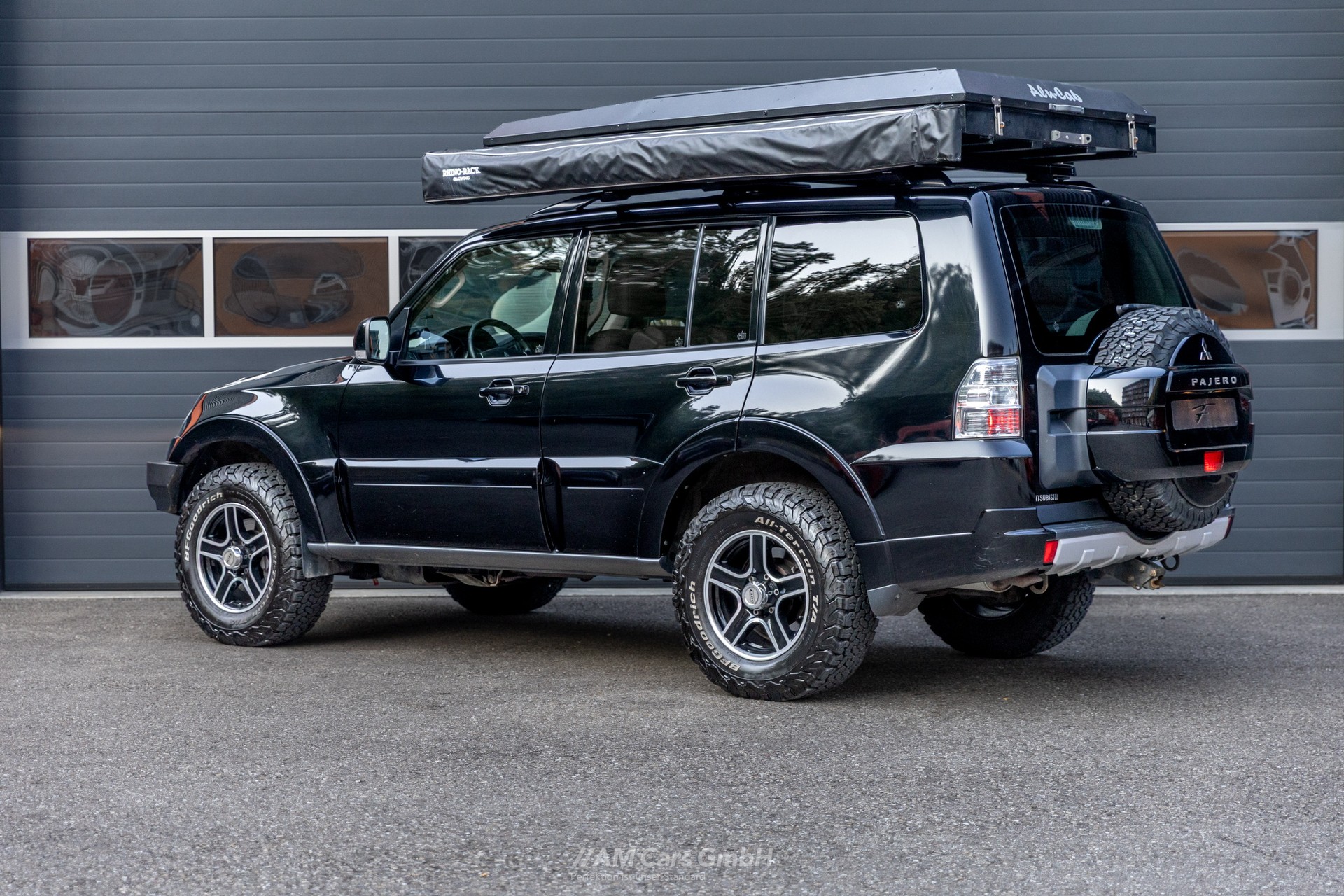 MITSUBISHI Pajero 3.2 DI-D-image-1