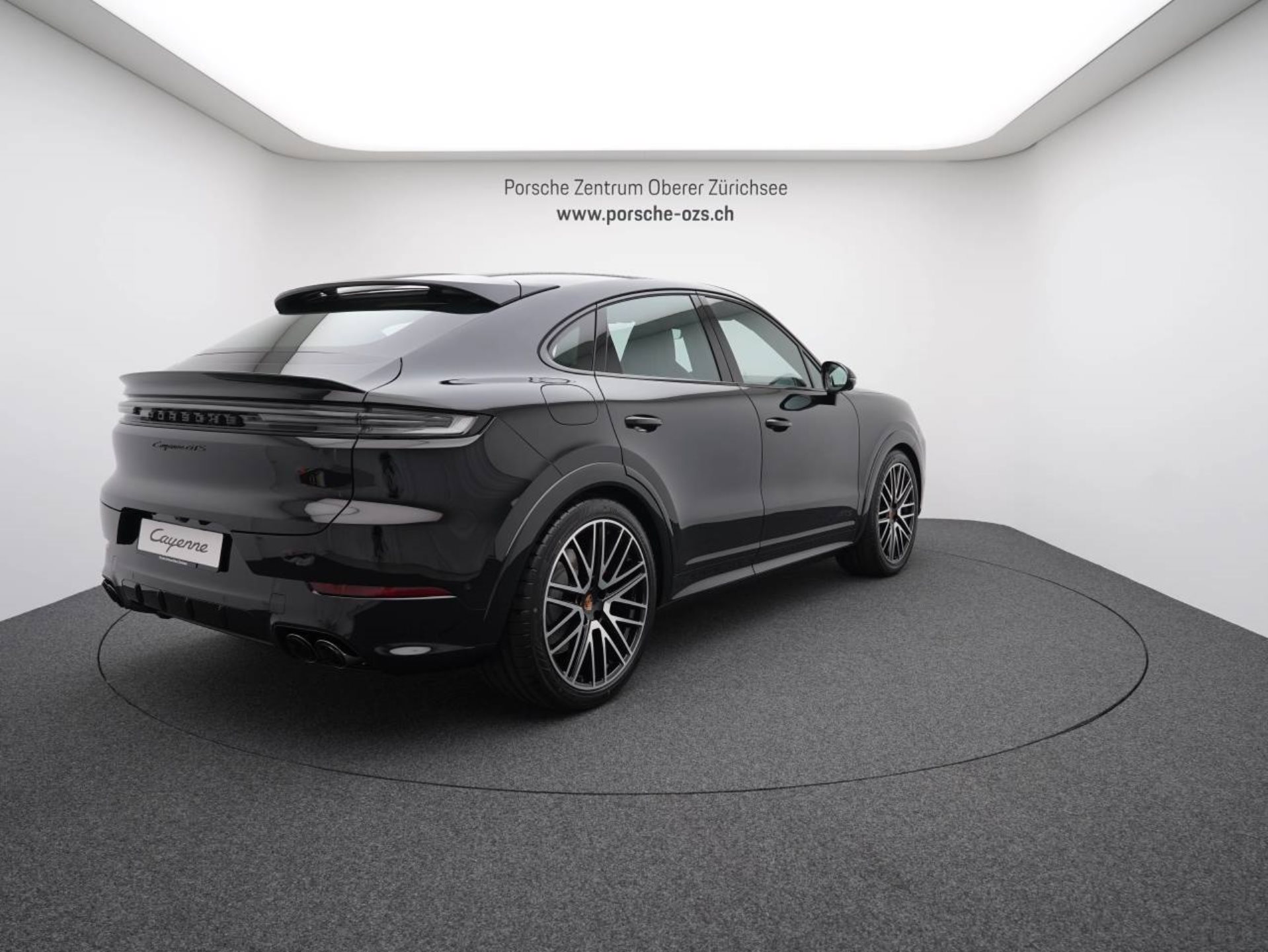 PORSCHE Cayenne GTS Coupé-image-6