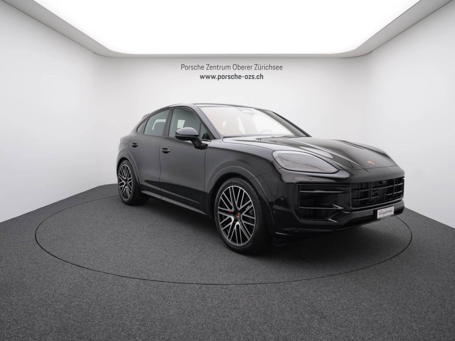 PORSCHE Cayenne GTS Coupé-image-8
